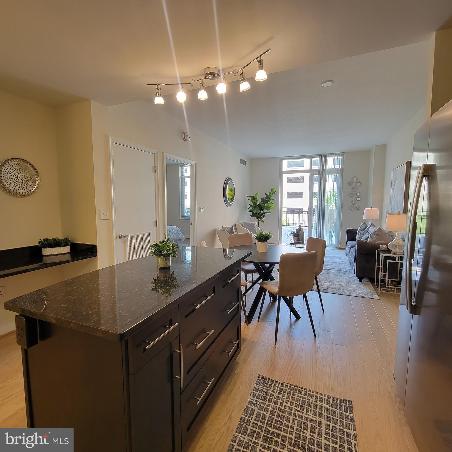 NATIONAL HARBOR - Residential