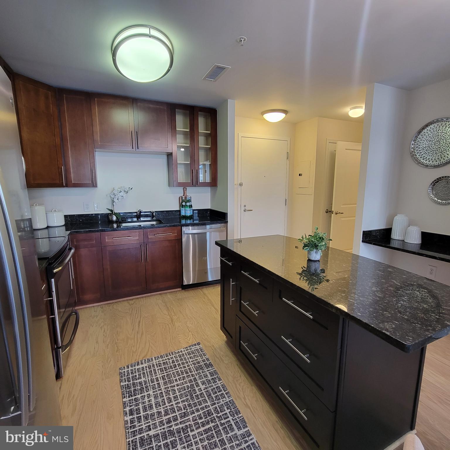 NATIONAL HARBOR - Residential