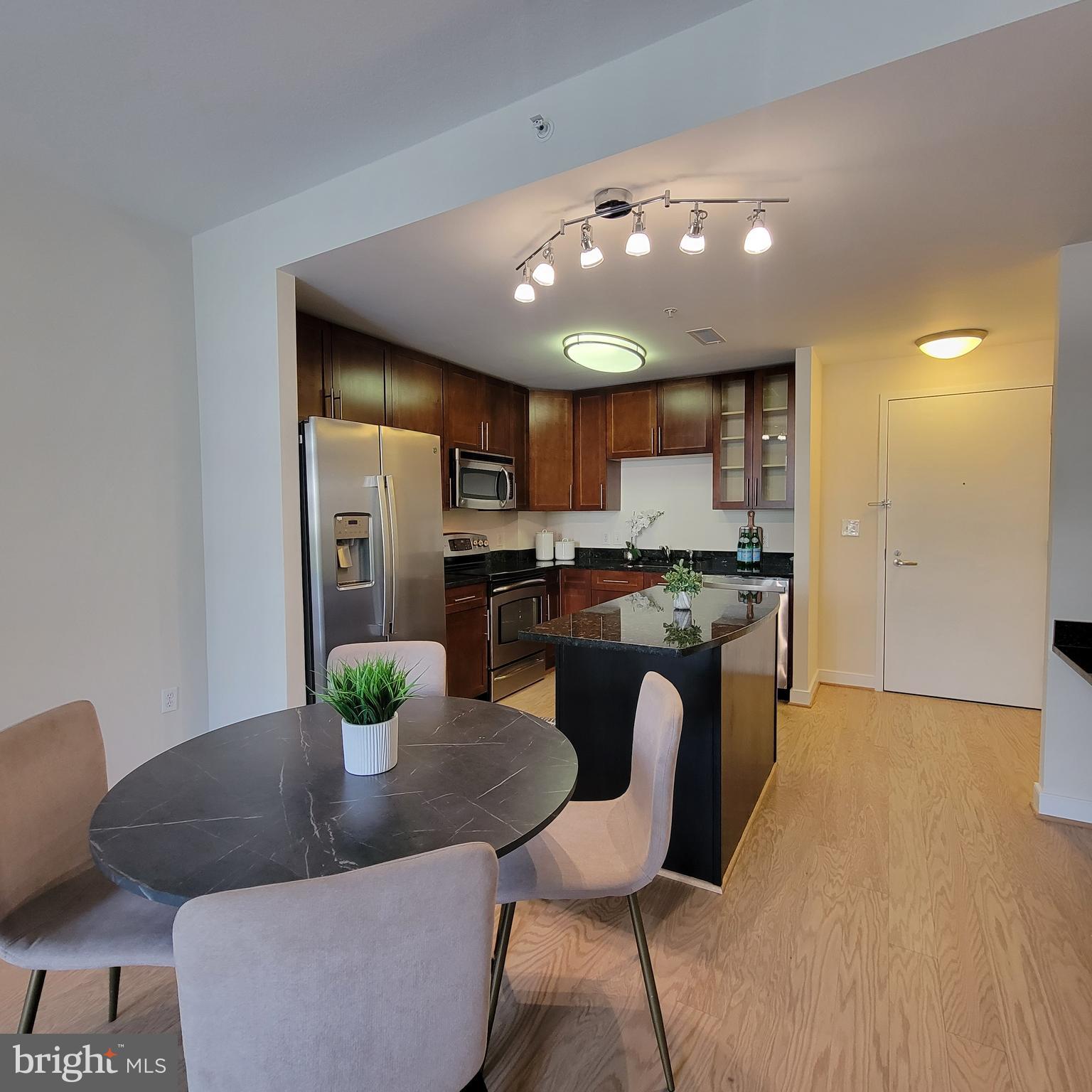 NATIONAL HARBOR - Residential