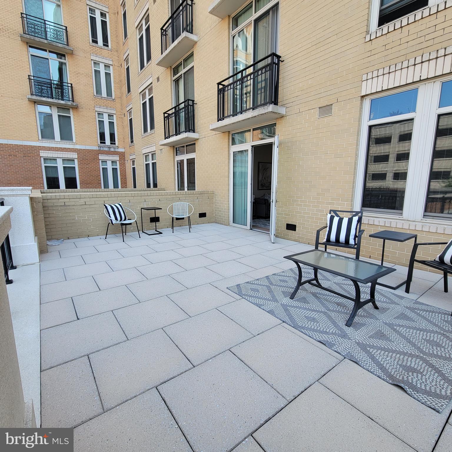 NATIONAL HARBOR - Residential