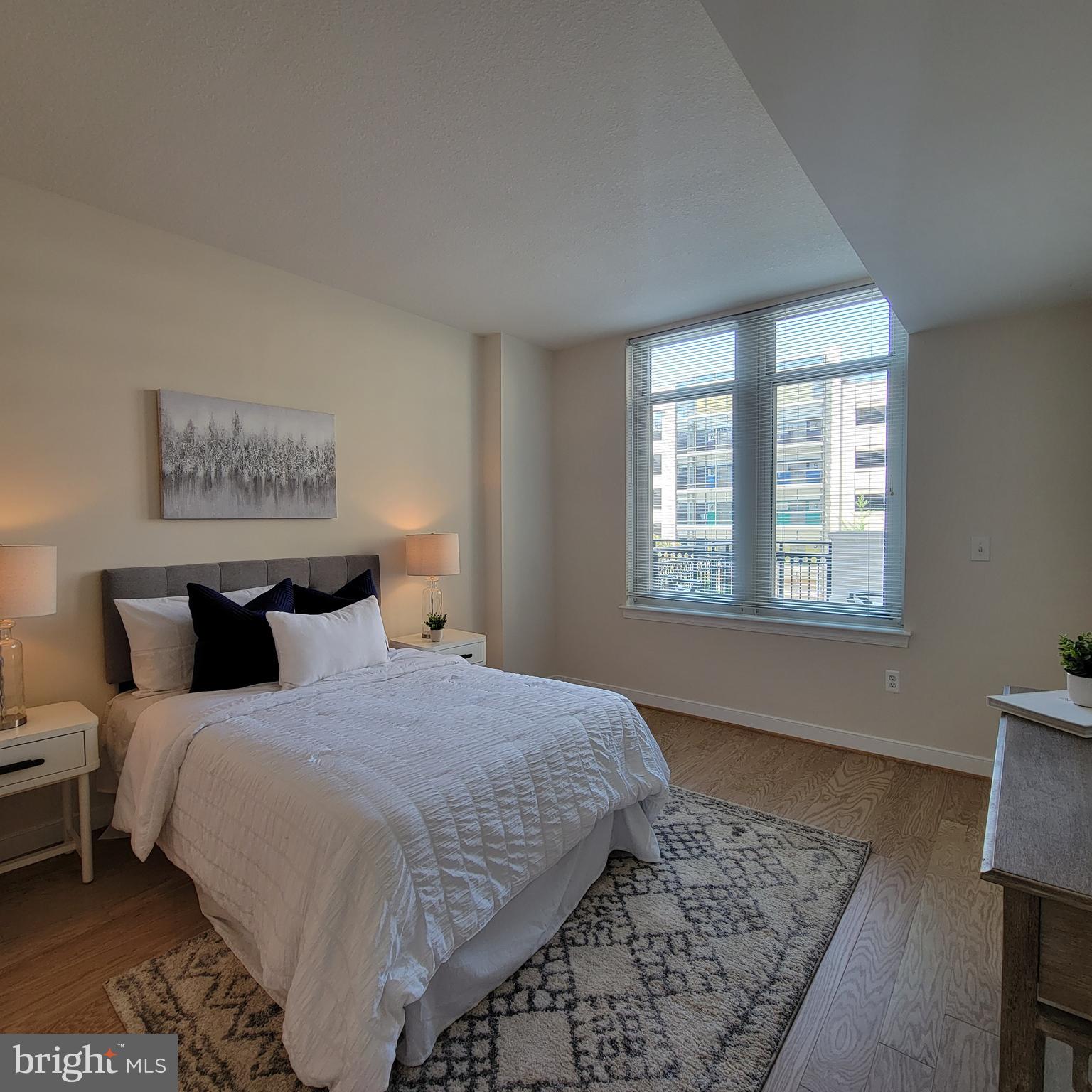 NATIONAL HARBOR - Residential