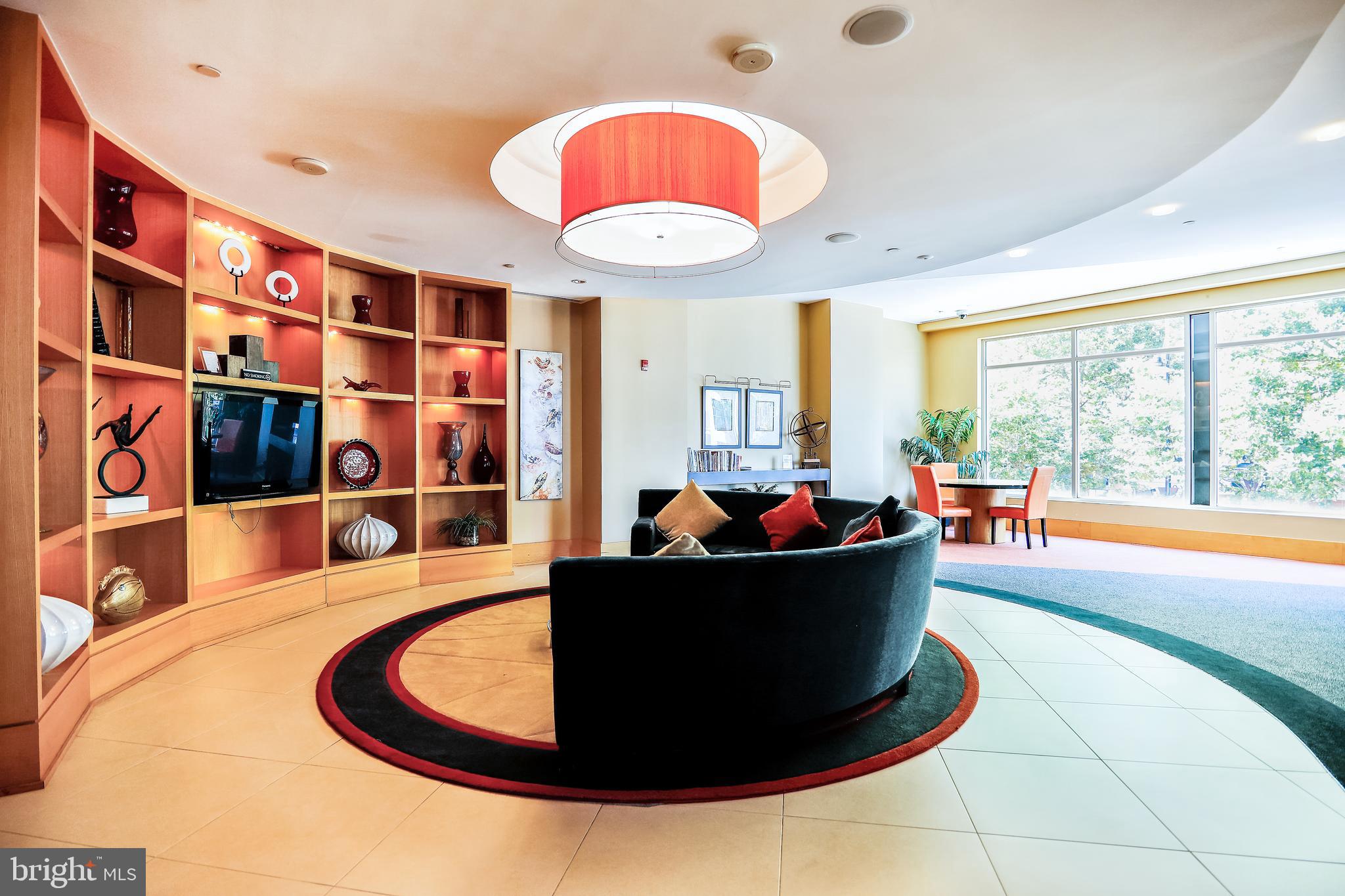 NATIONAL HARBOR - Residential