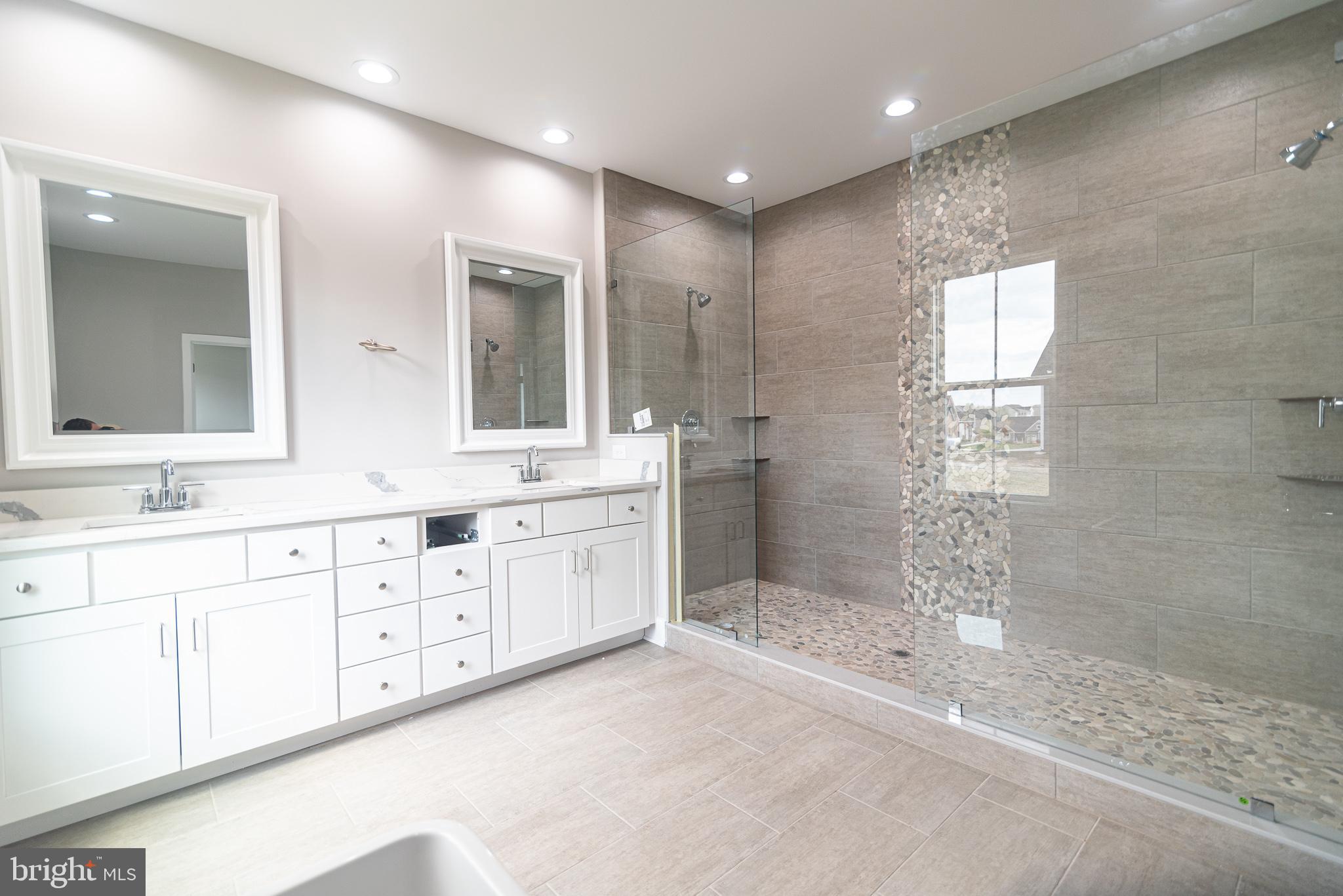 QUAIL RIDGE - Residential