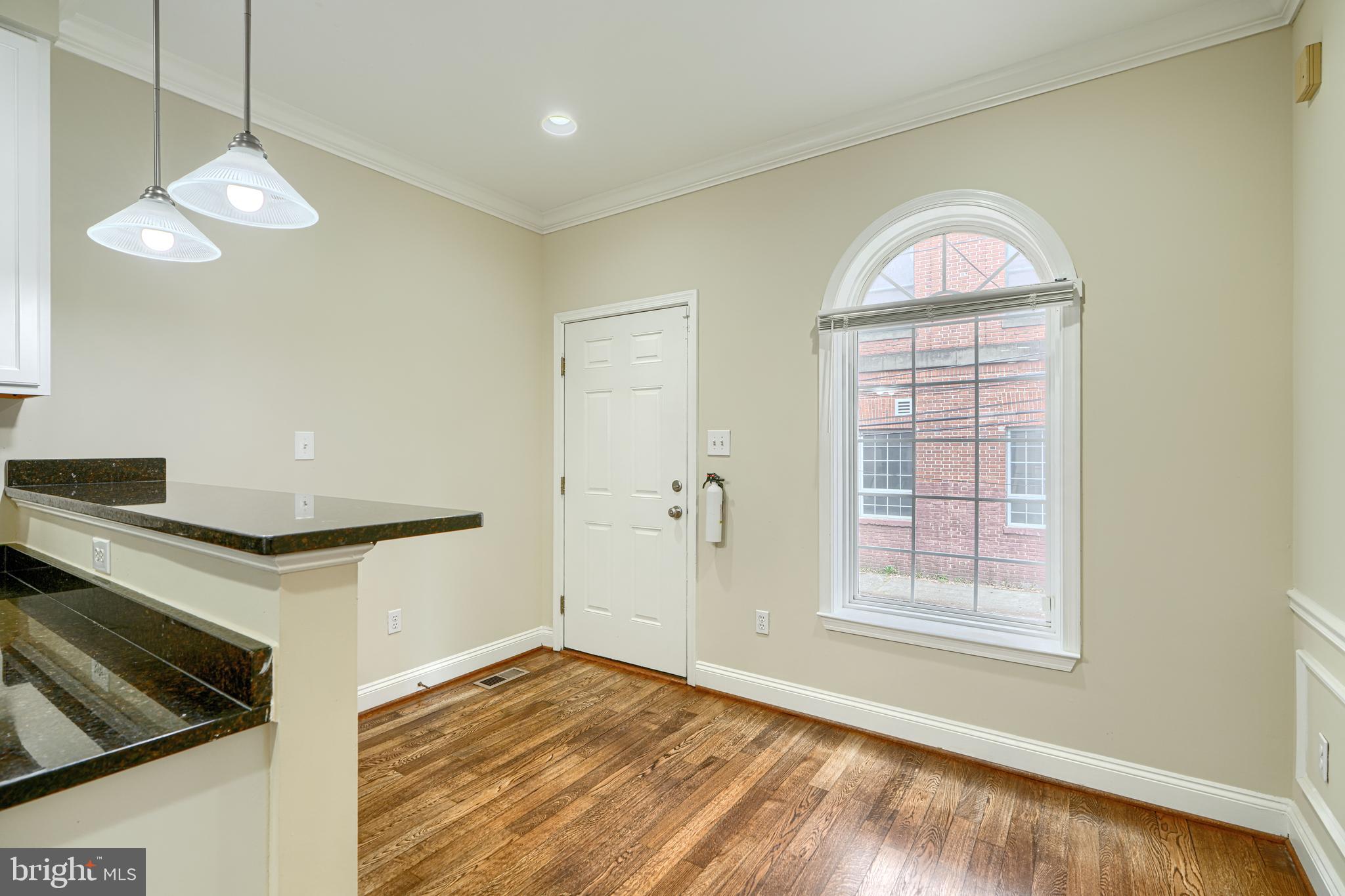 WASHINGTON VILLAGE - Residential