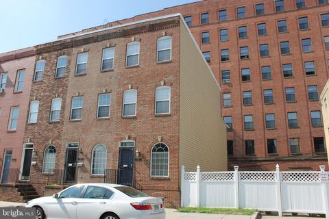Photo of 817 W Cross Street, BALTIMORE, MD 21230 (MLS # MDBA2207230)