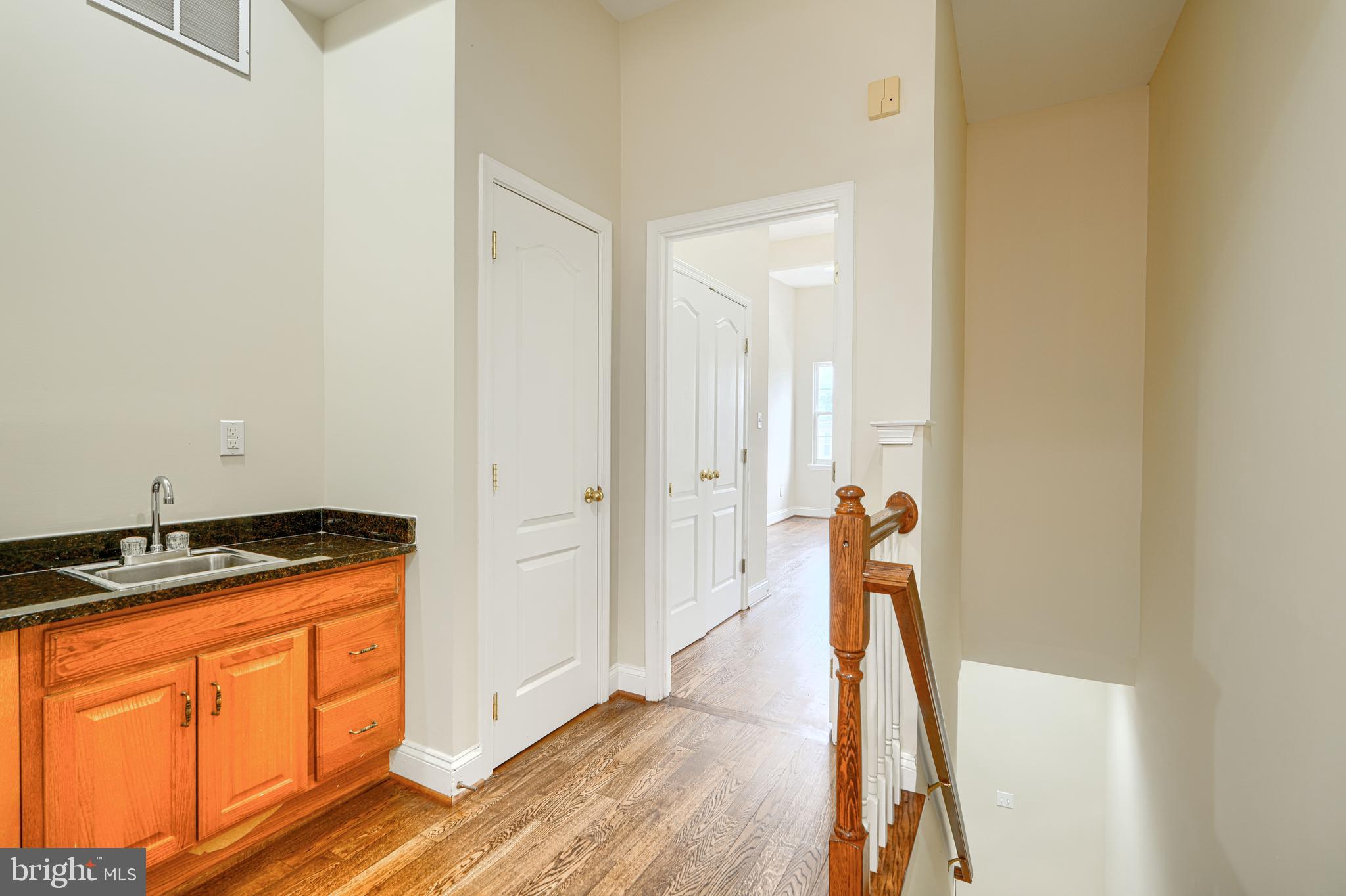WASHINGTON VILLAGE - Residential