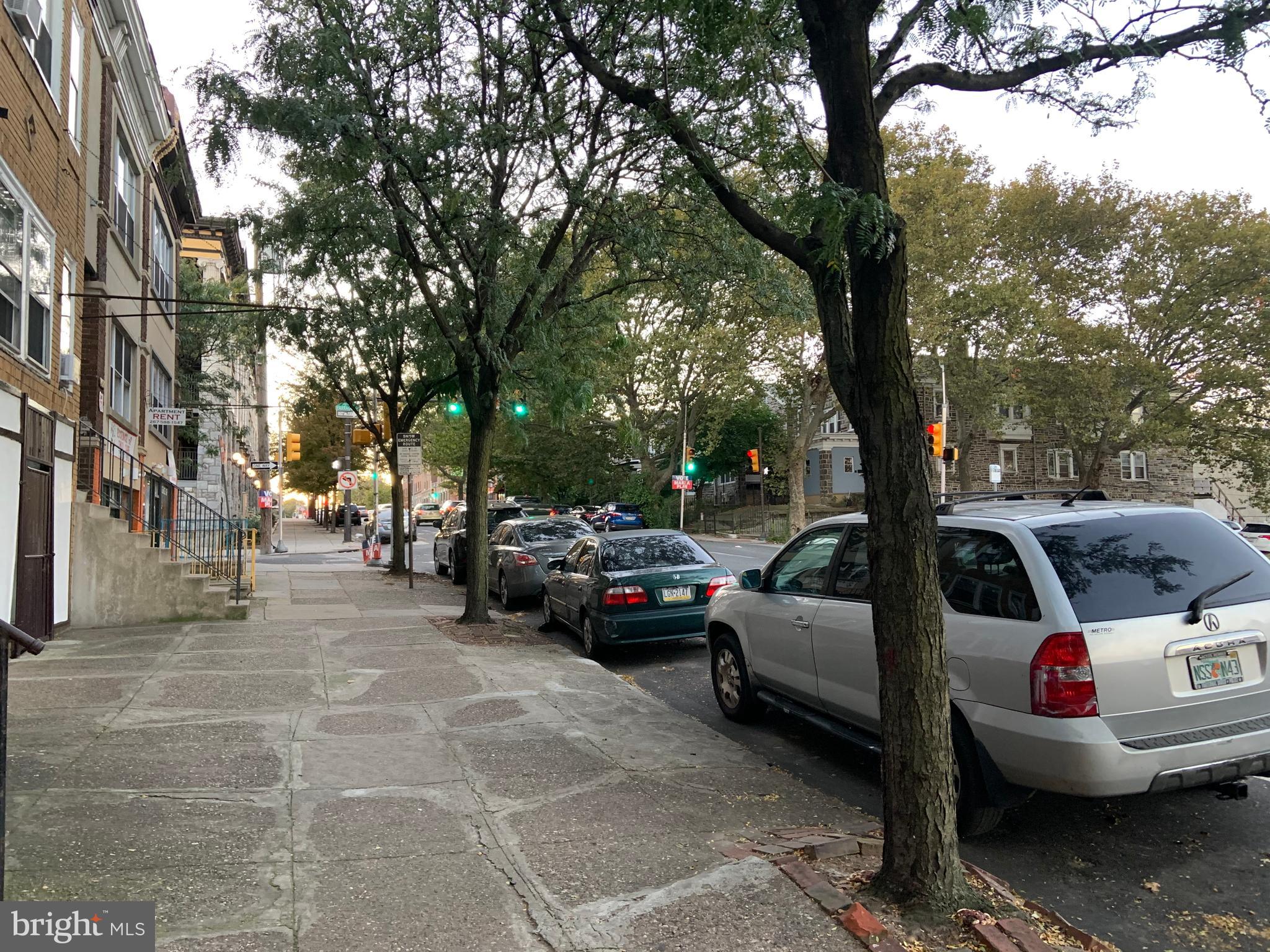 WALTON PARK - Commercial Lease