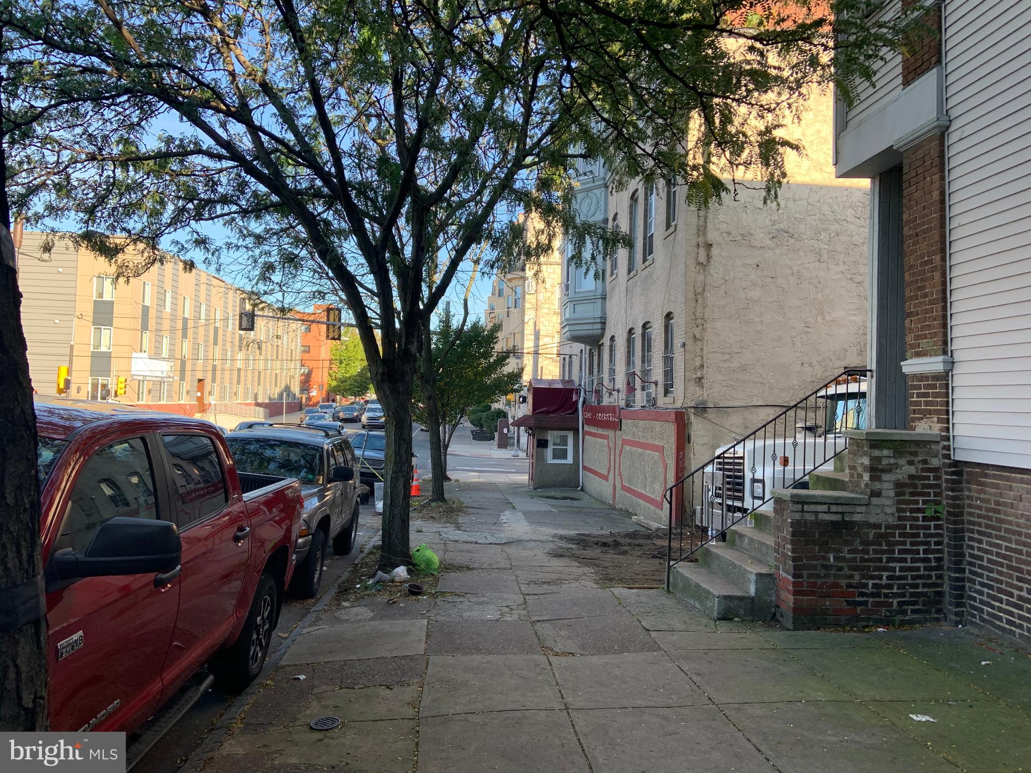 WALTON PARK - Commercial Lease