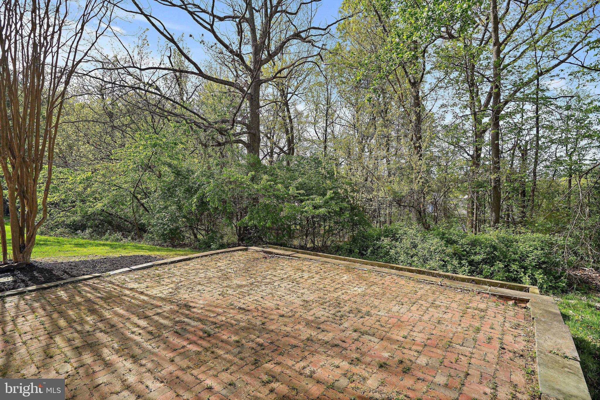 WINDSOR GREEN - Residential