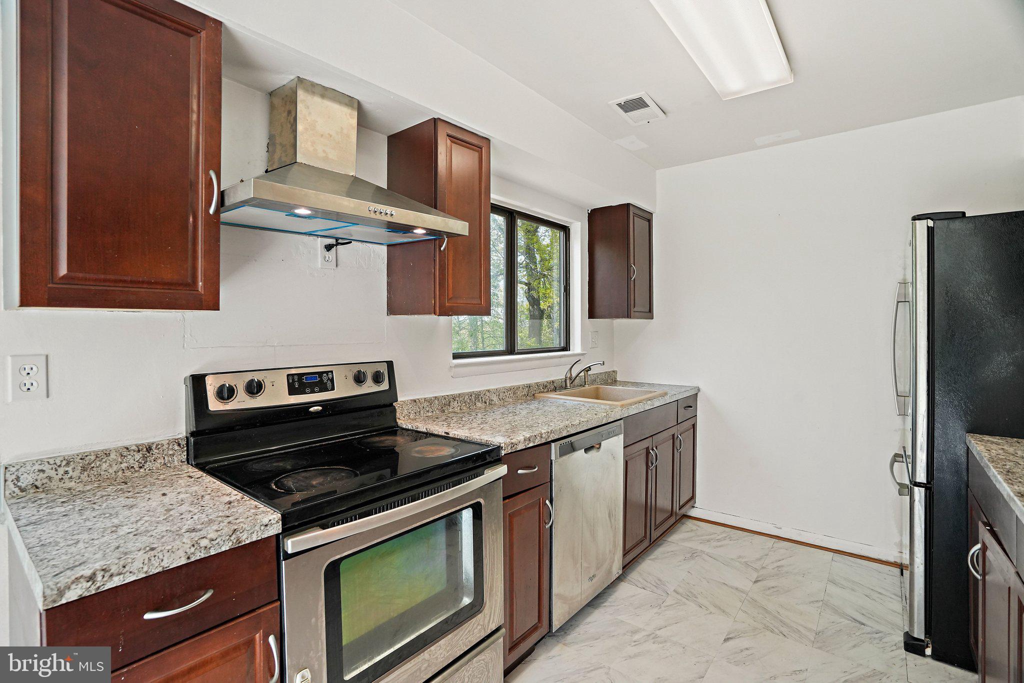 WINDSOR GREEN - Residential