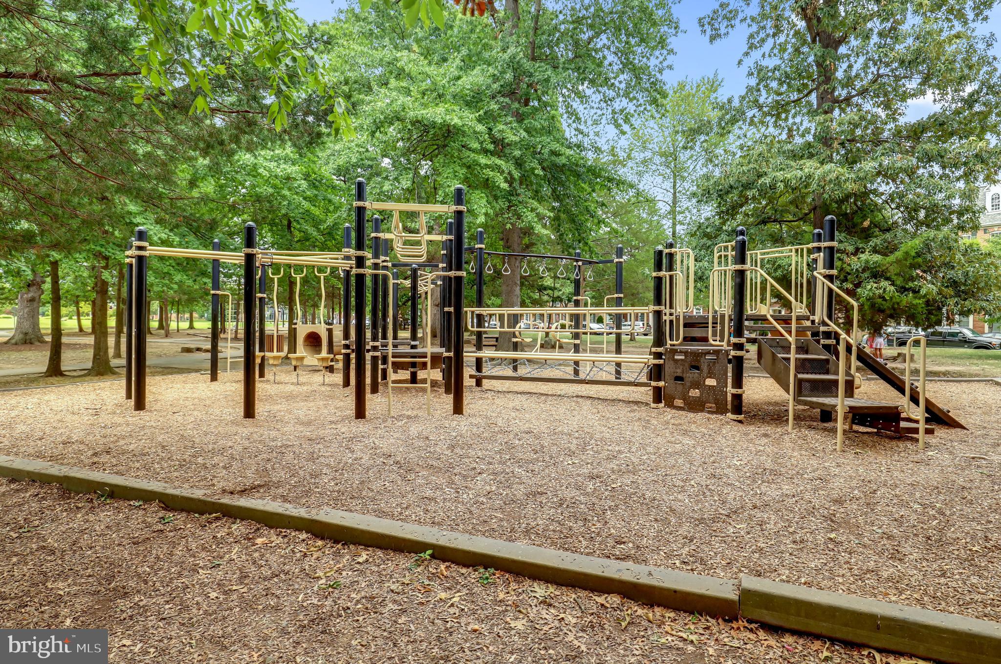 BRAMBLETON - Residential