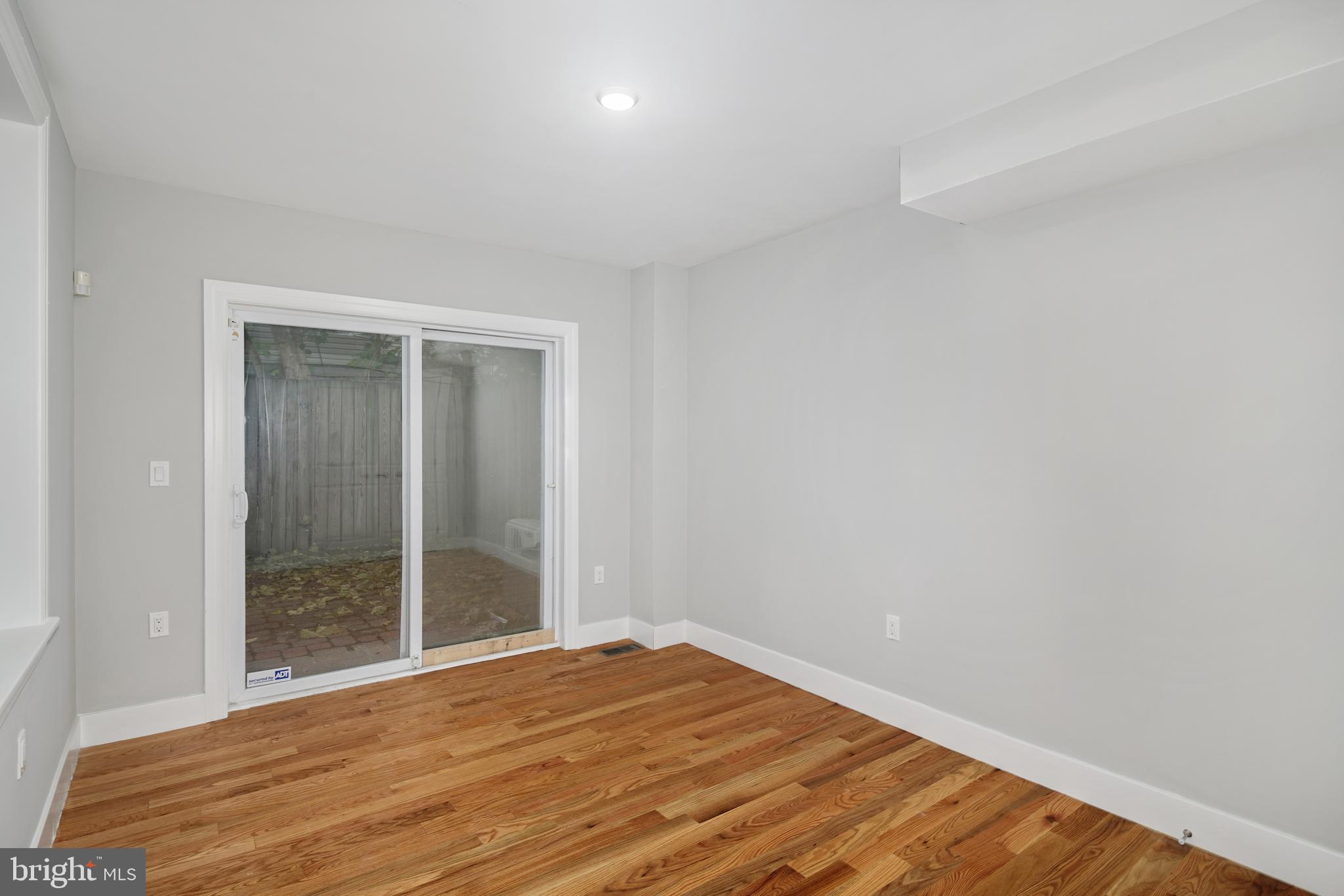 GRADUATE HOSPITAL - Residential Lease