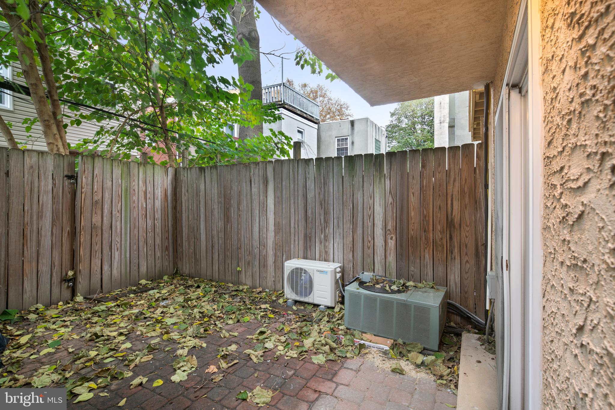 GRADUATE HOSPITAL - Residential Lease