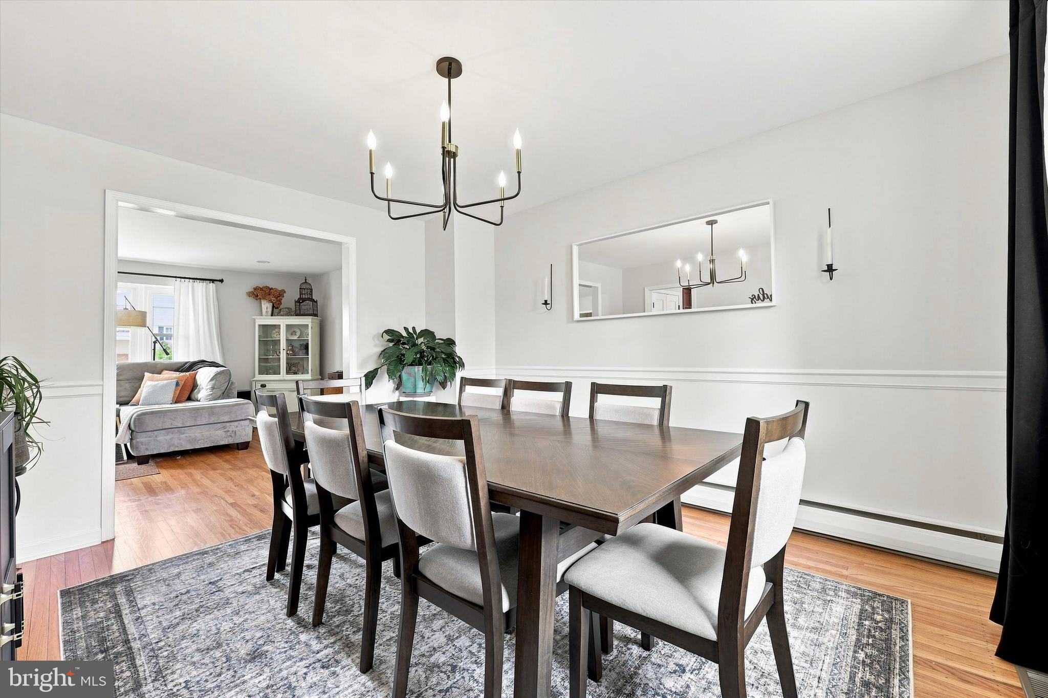 475 LEXINGTON DRIVE