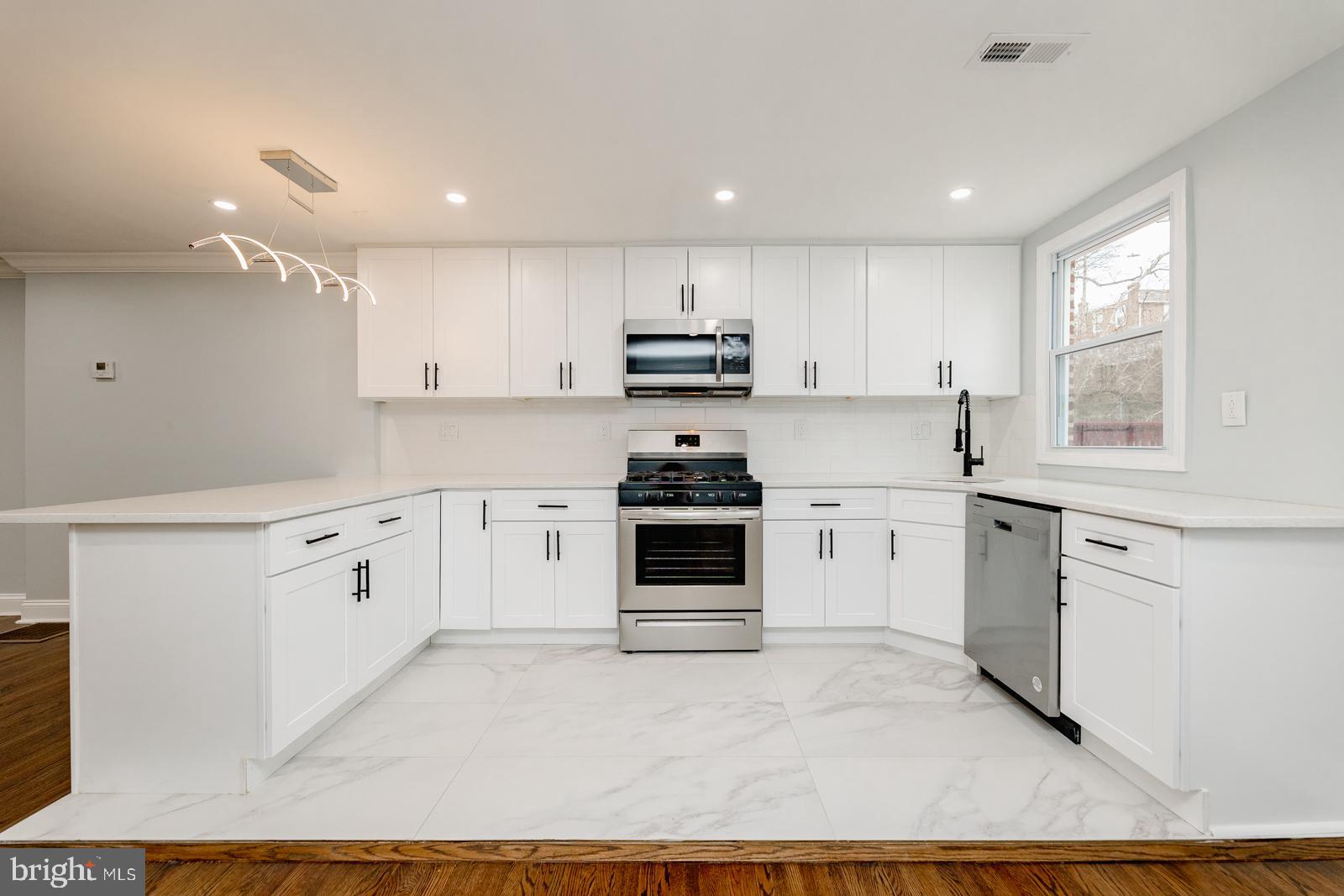 WESTBROOK PARK - Residential