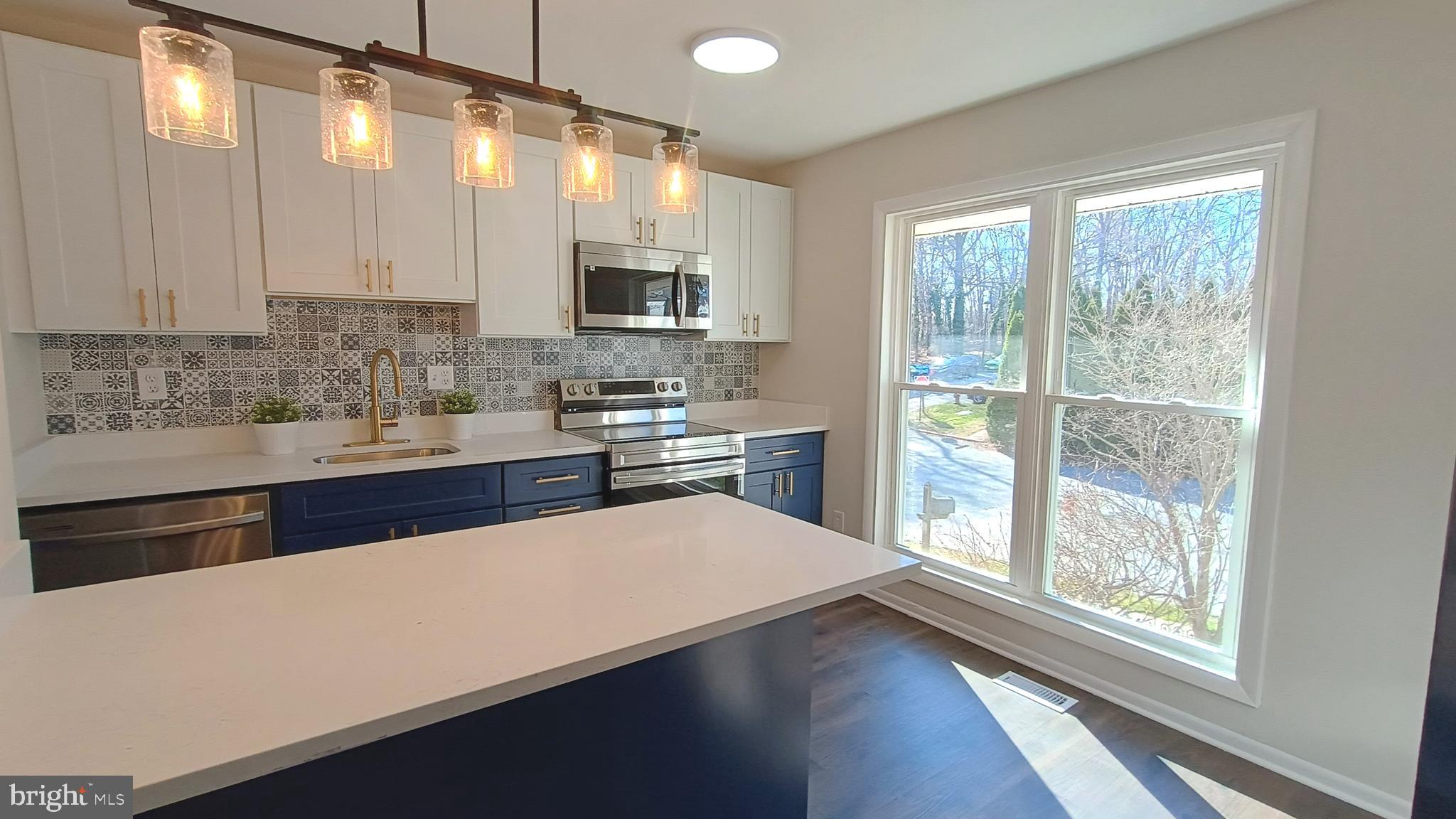 FOREST VIEW - Residential