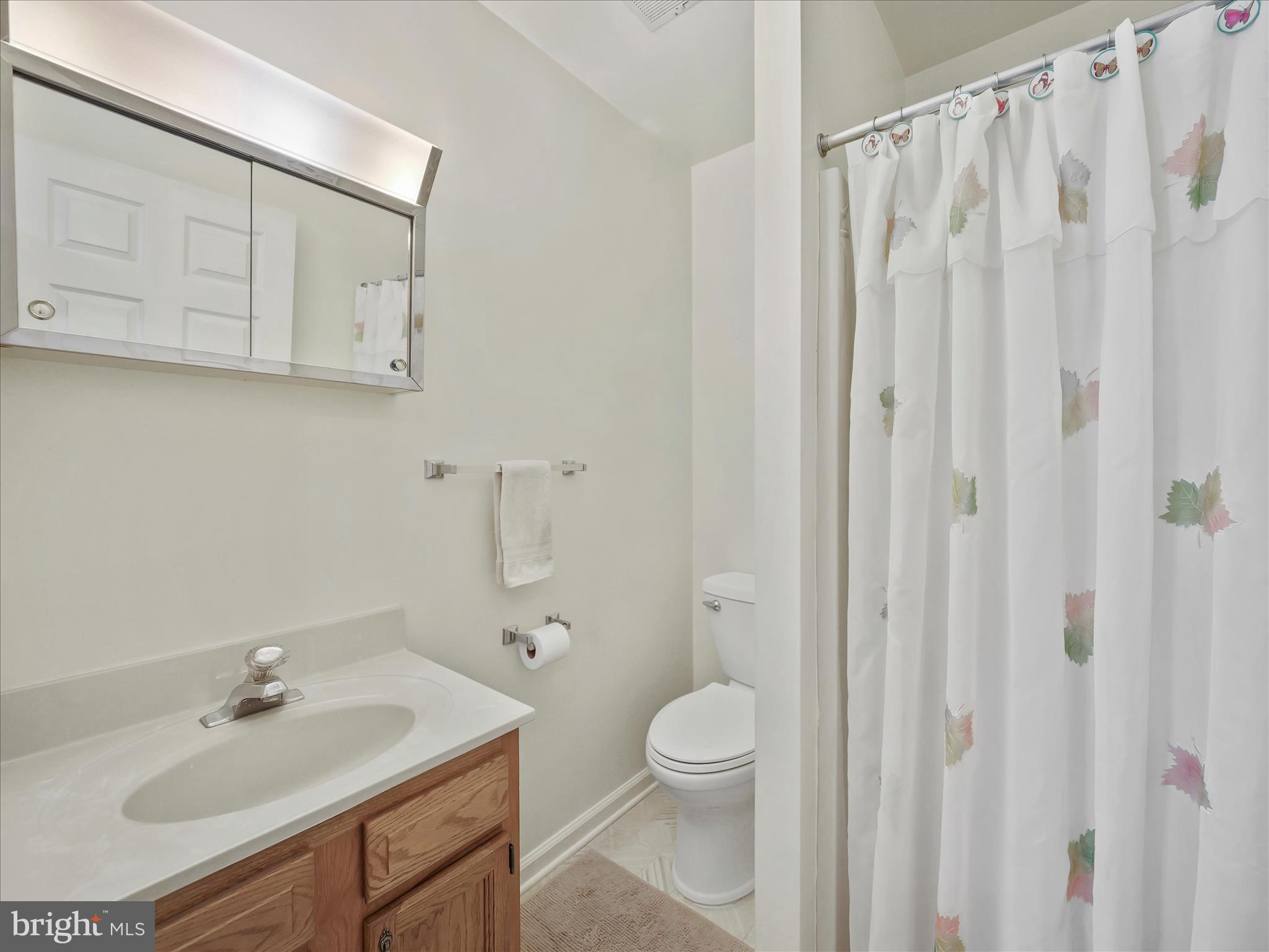 TOWNE OAK VILLAGE - Residential