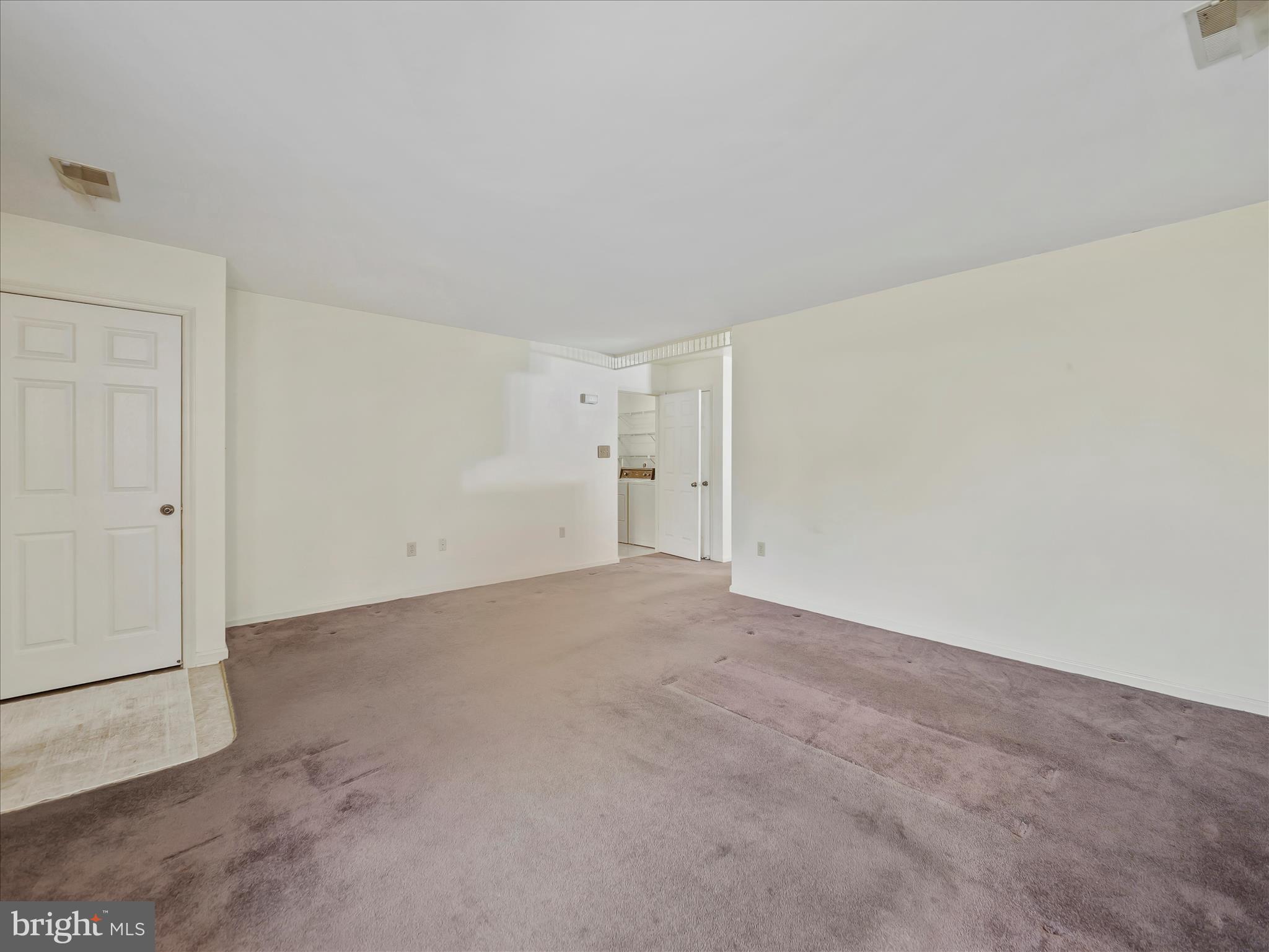 TOWNE OAK VILLAGE - Residential