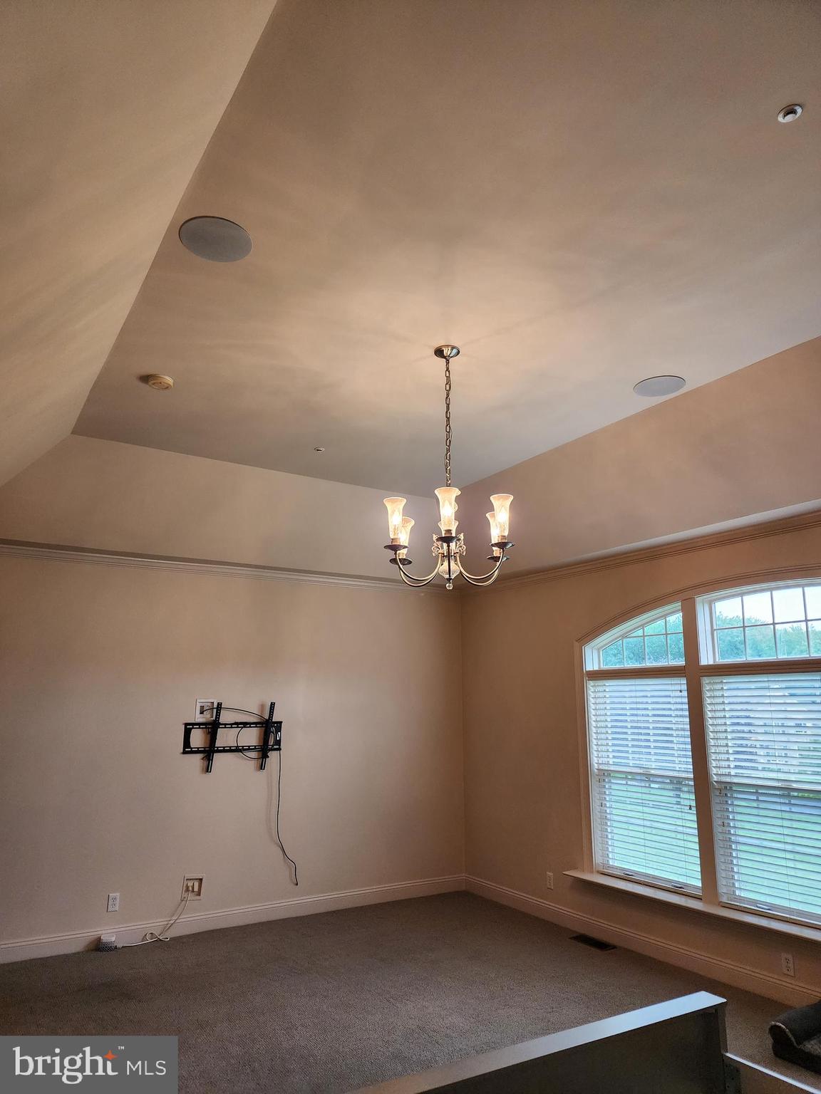 WALNUT HILL - Residential Lease