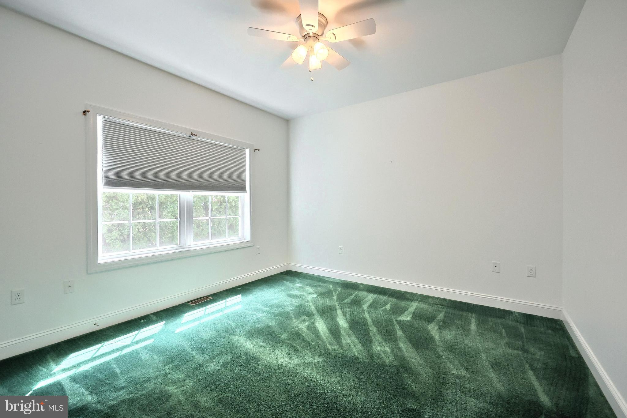 LAKE MEADE - Residential