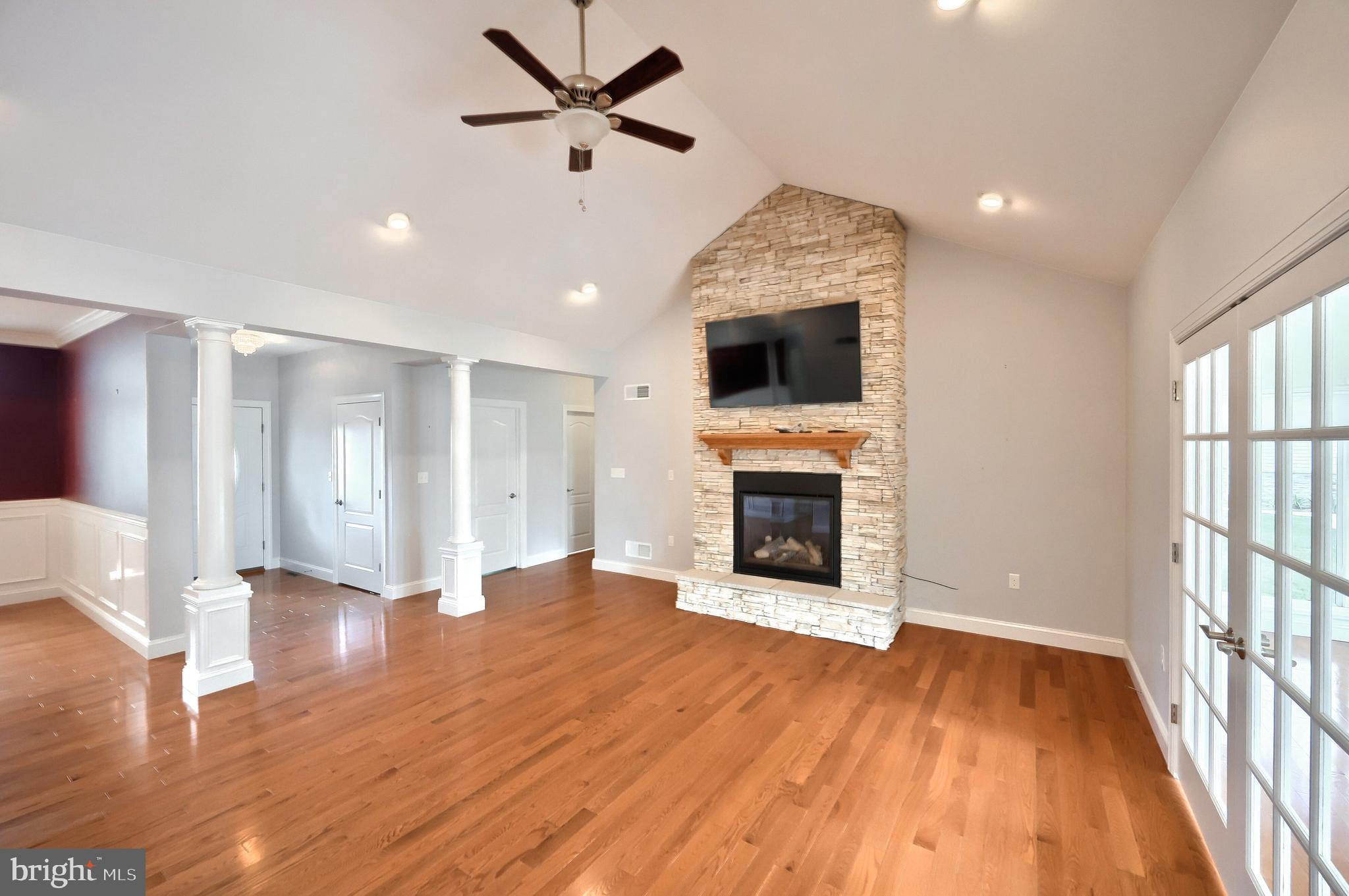 LAKE MEADE - Residential