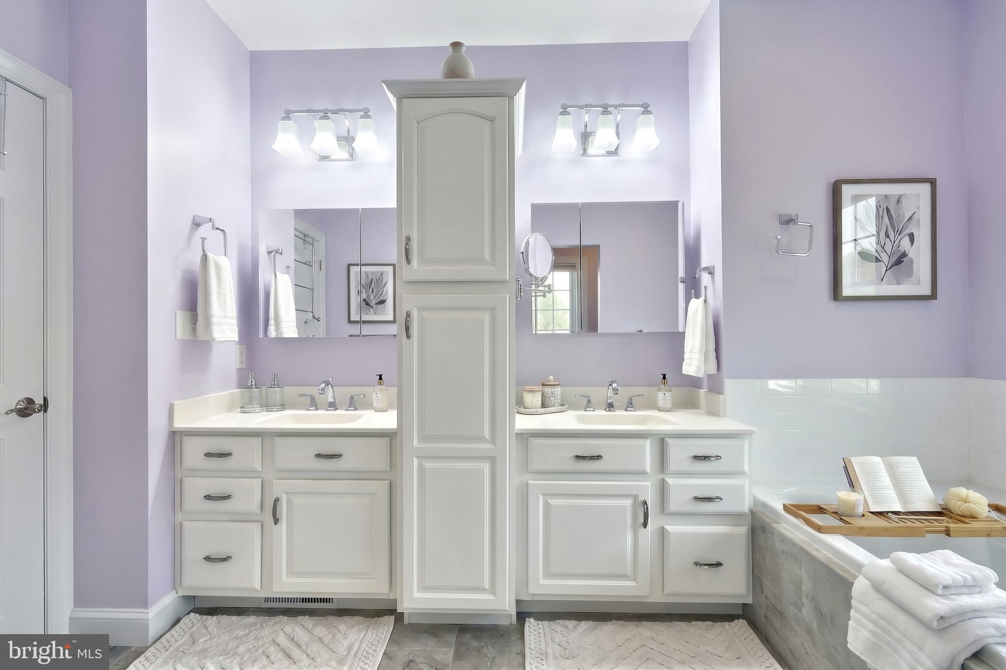 LAKE MEADE - Residential