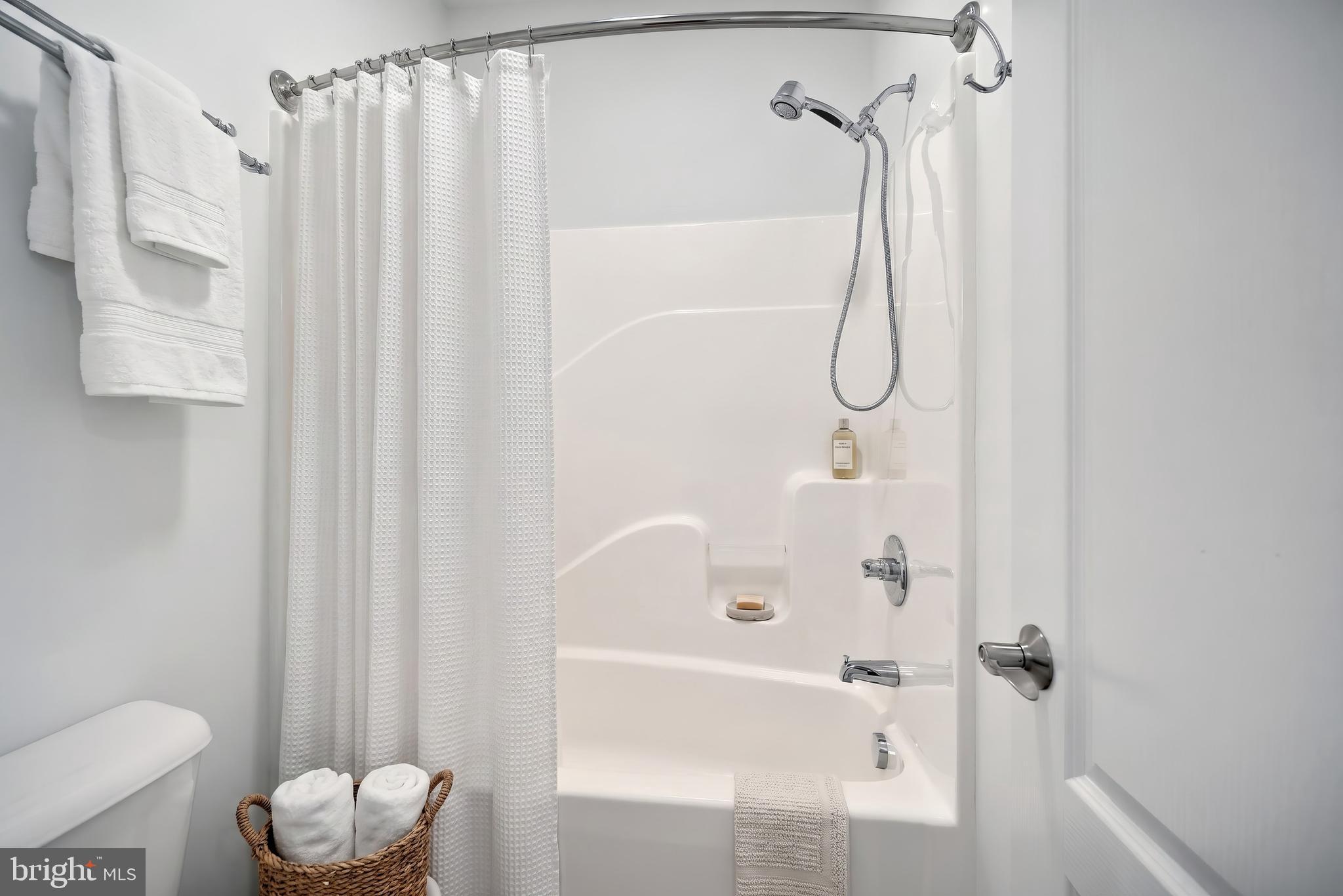 LAKE MEADE - Residential