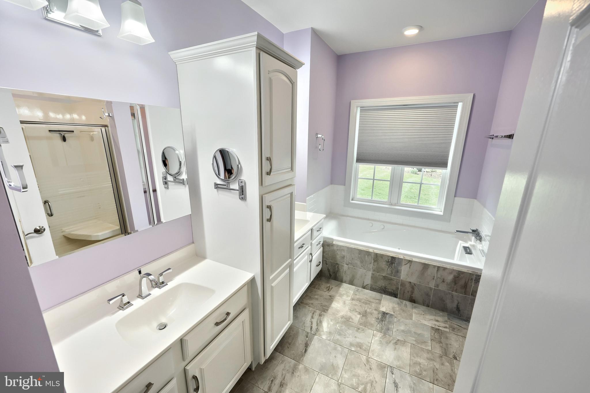 LAKE MEADE - Residential