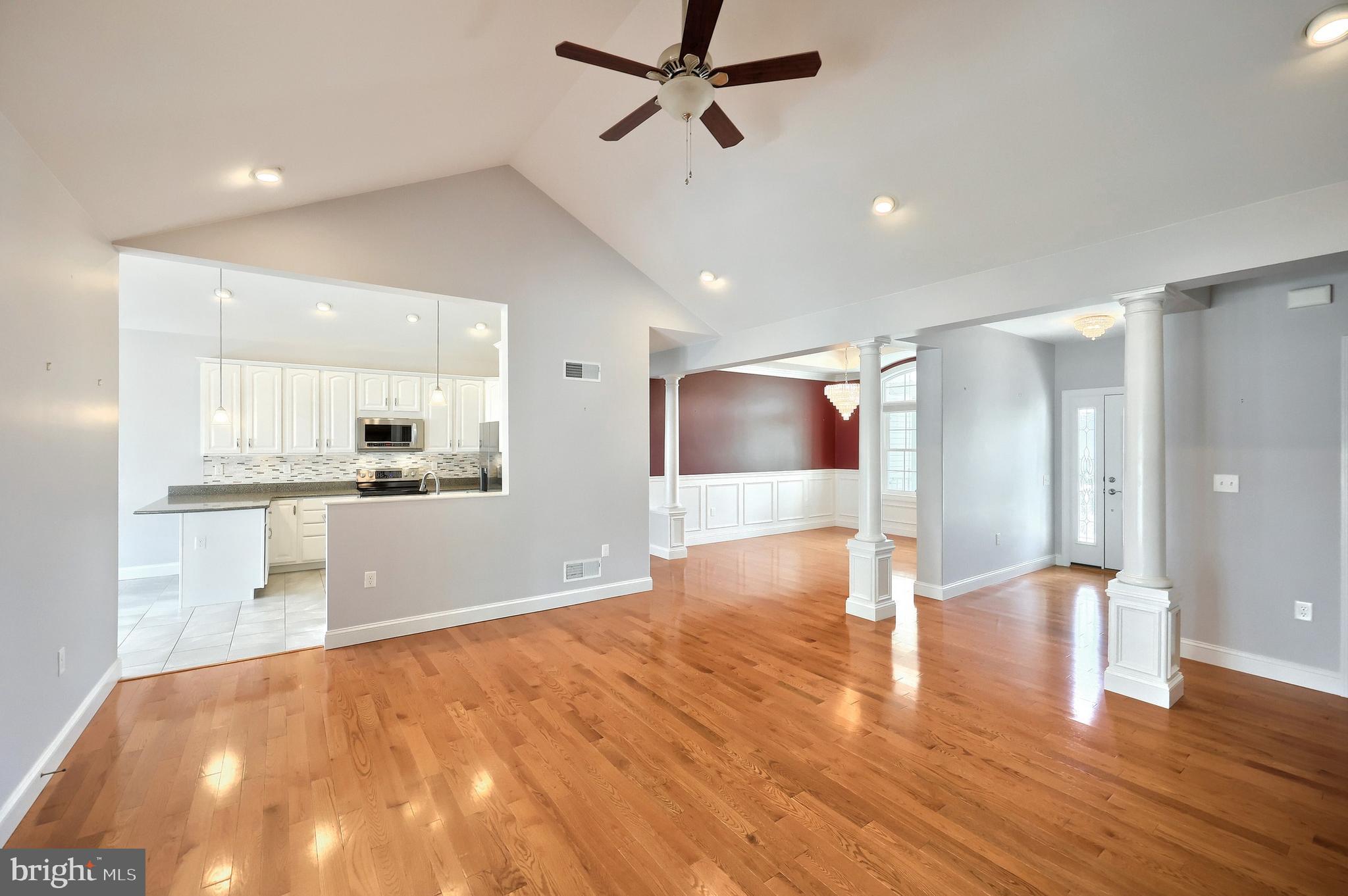 LAKE MEADE - Residential