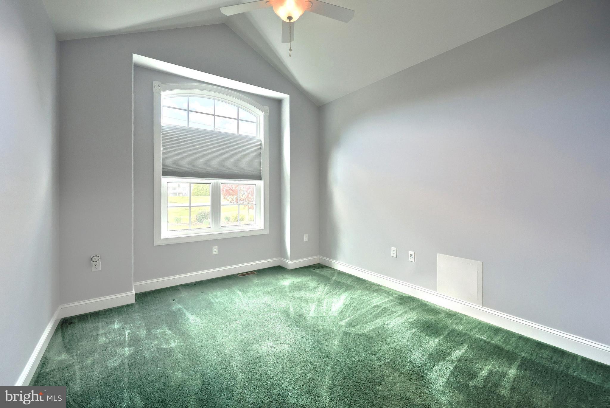 LAKE MEADE - Residential