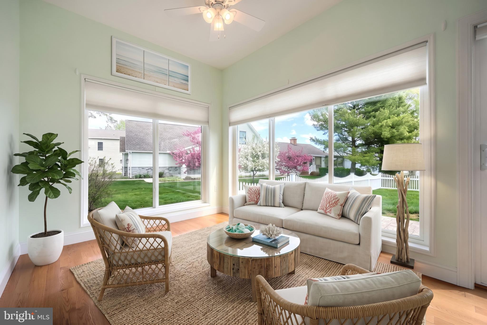 LAKE MEADE - Residential