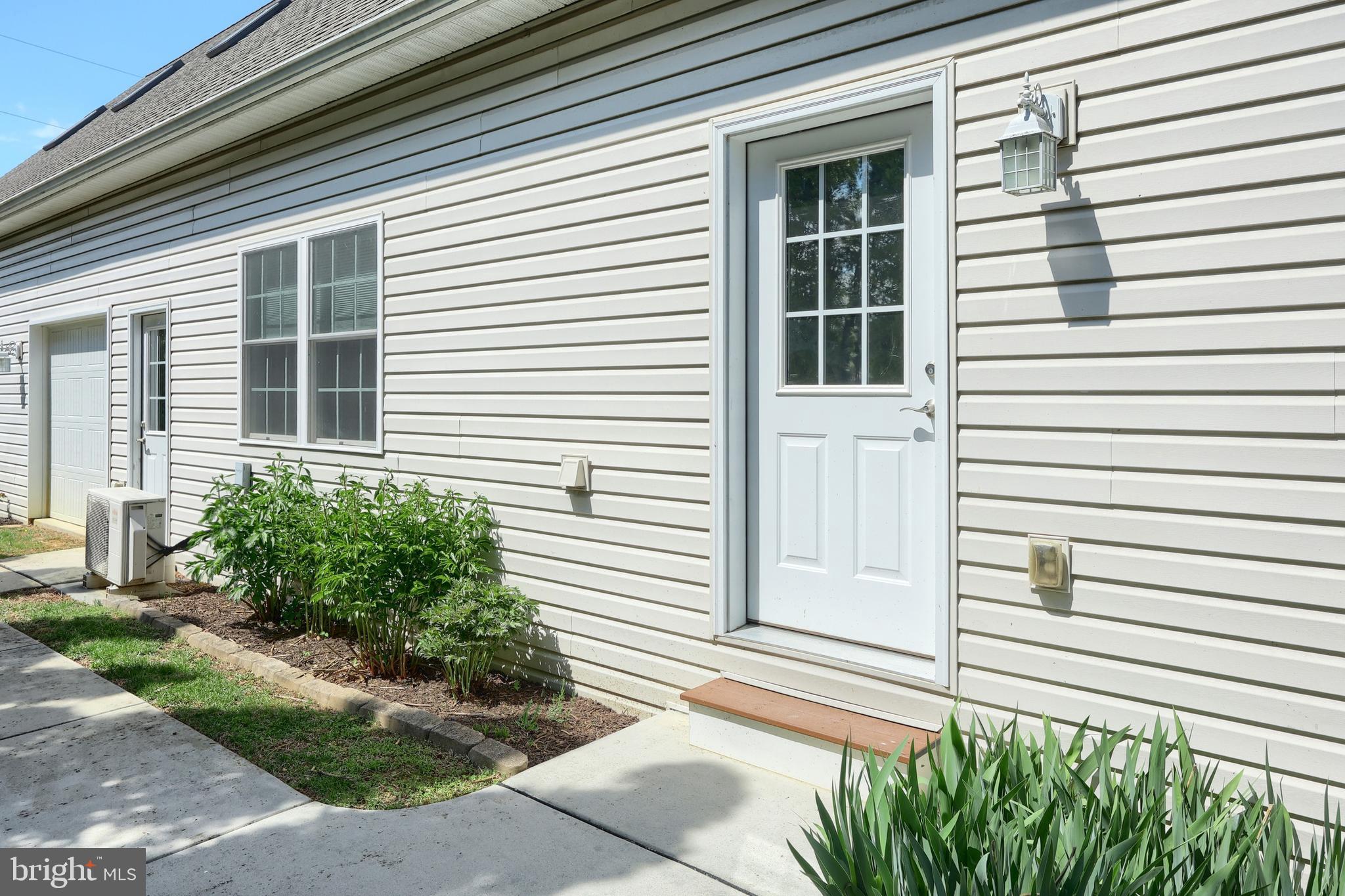 LAKE MEADE - Residential