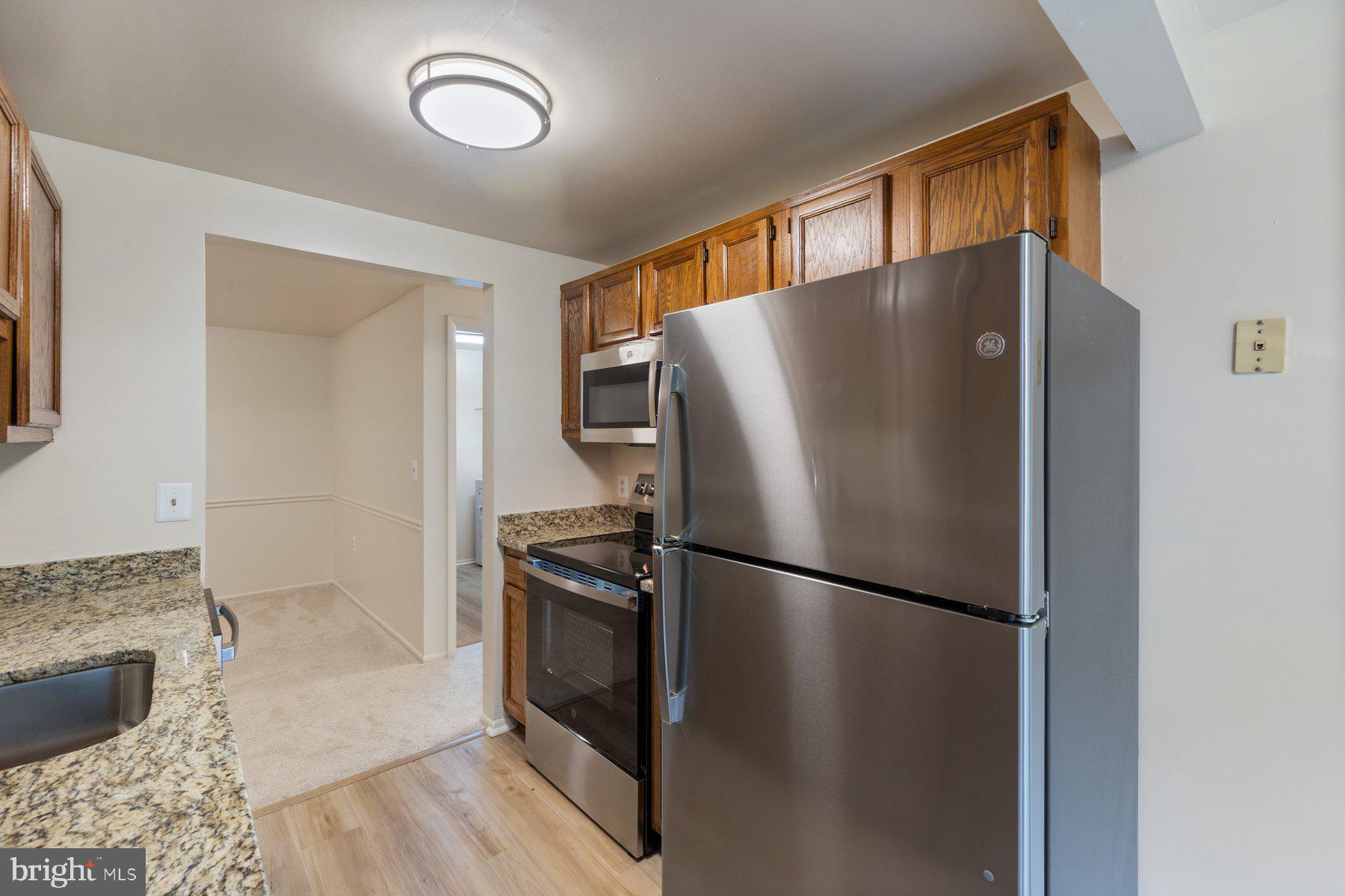 FARMINGDALE - Residential