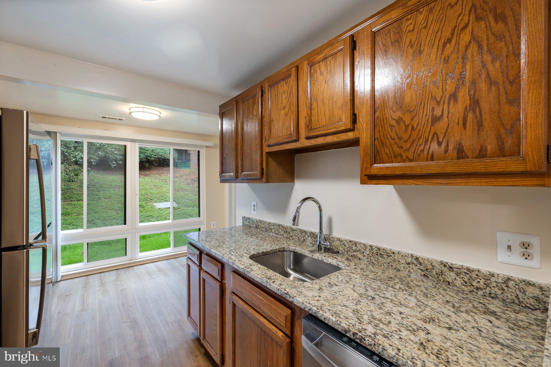 FARMINGDALE - Residential