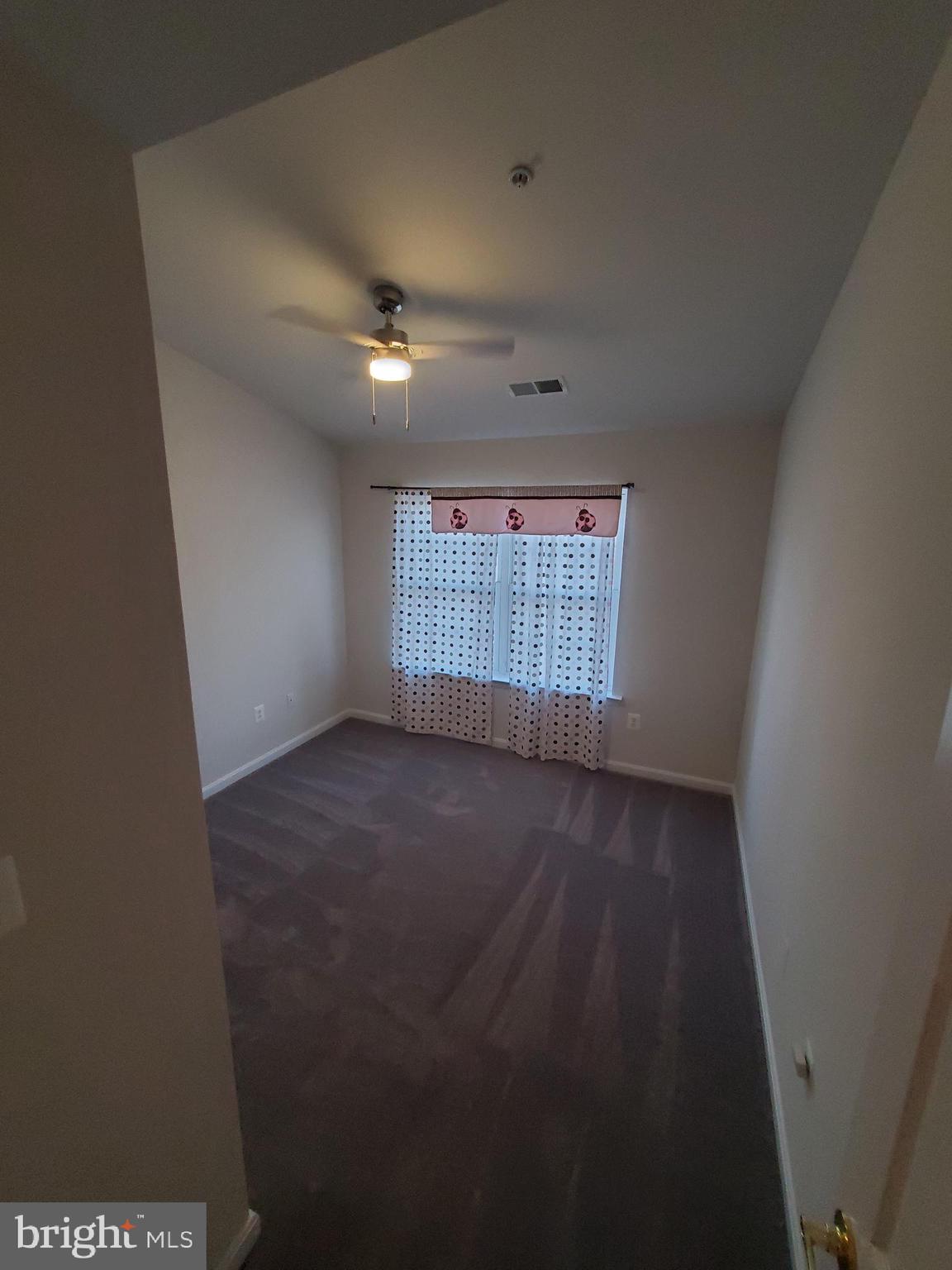 ST CHARLES SUB - SHEFFIELD - Residential Lease