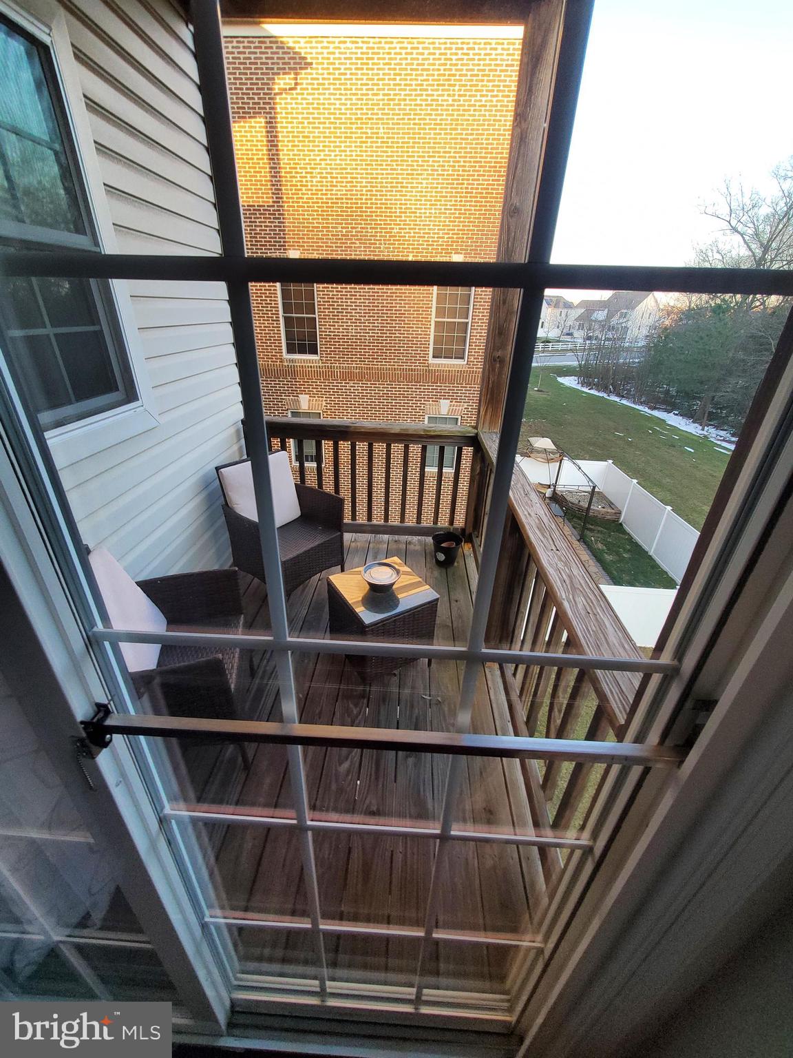 ST CHARLES SUB - SHEFFIELD - Residential Lease