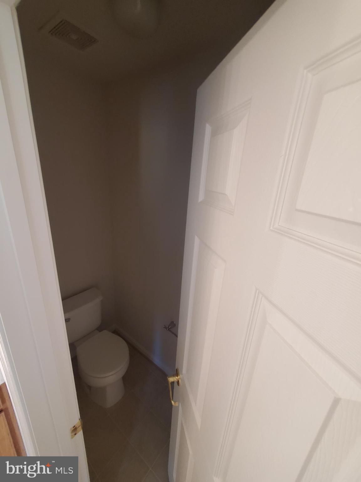 ST CHARLES SUB - SHEFFIELD - Residential Lease