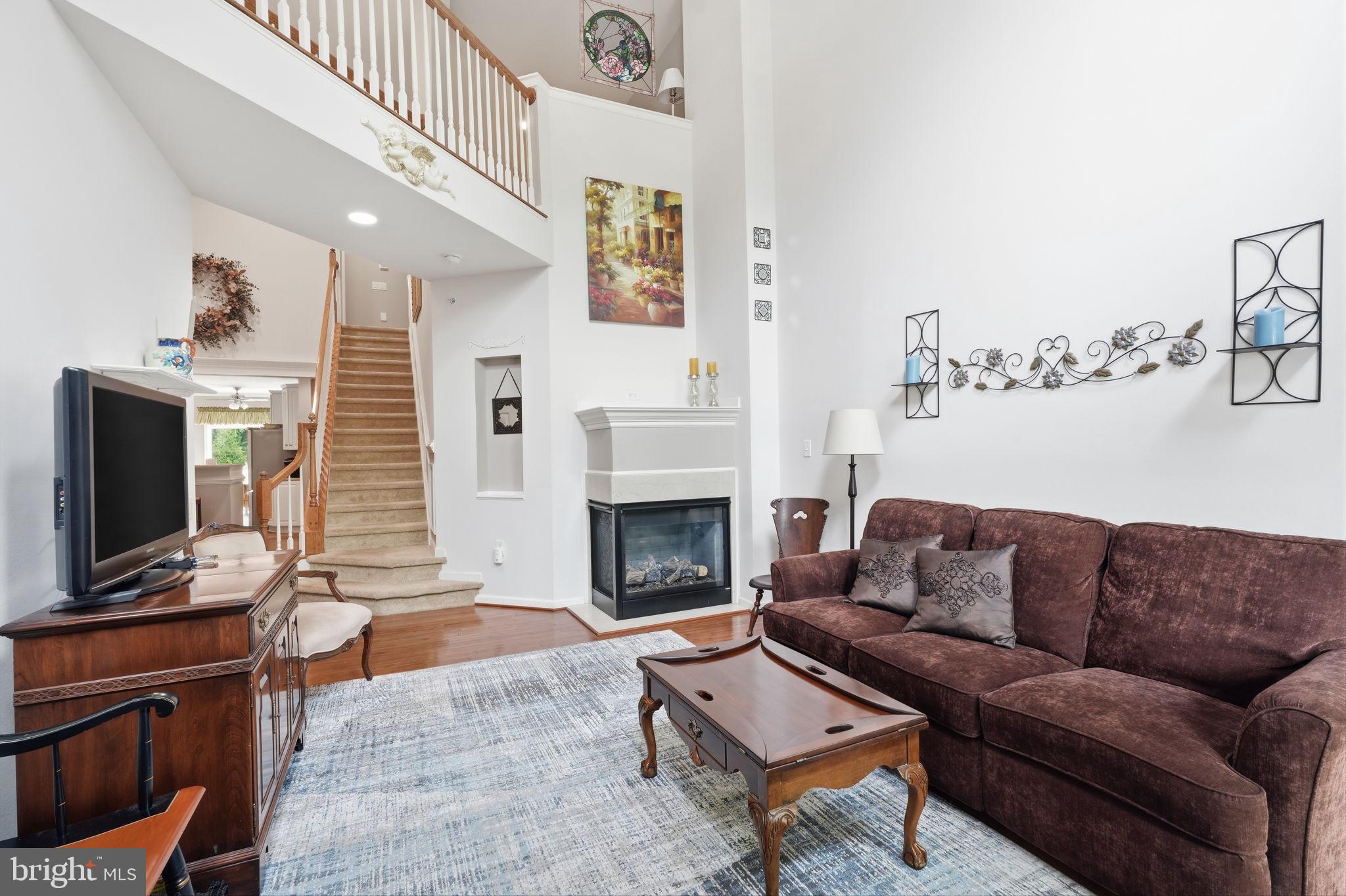 849 GERANIUM DRIVE