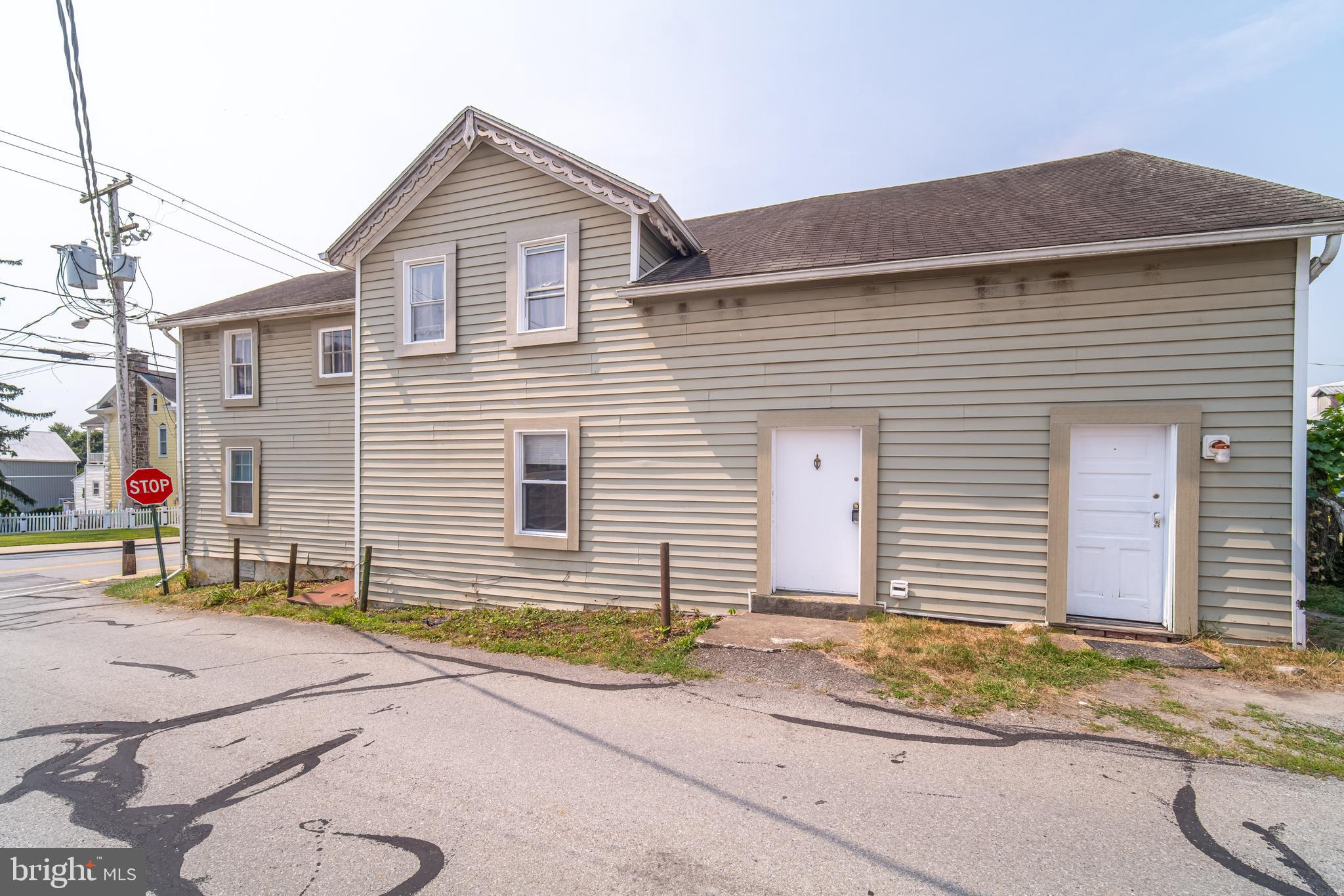 5 W MAPLE STREET