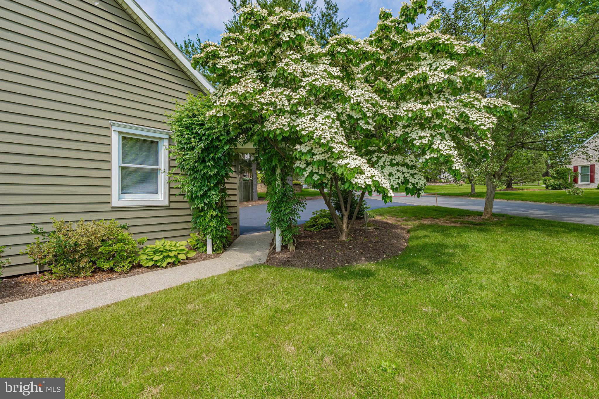 1770 MAPLEWOOD LANE