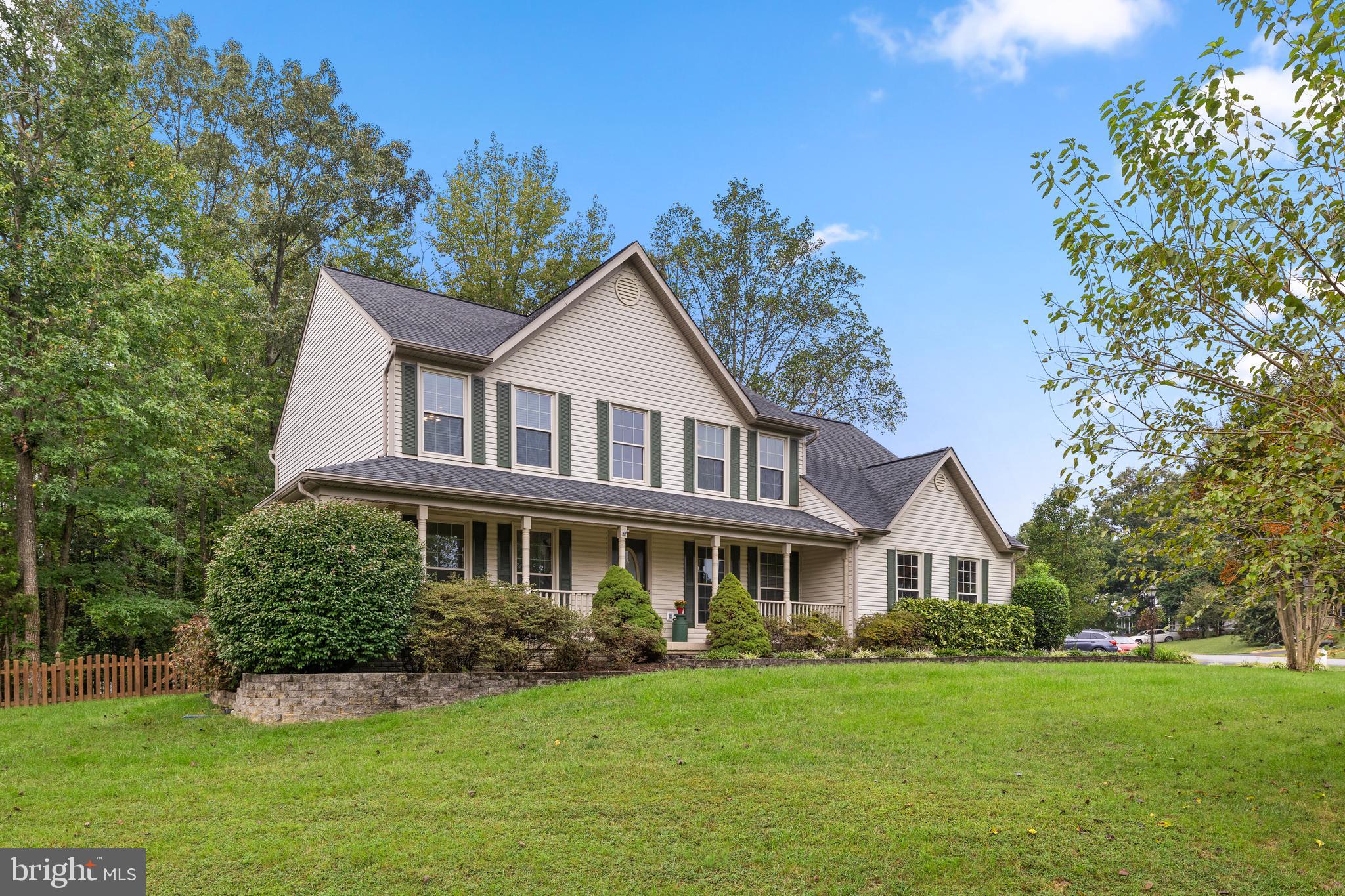 FOX POINT - Residential