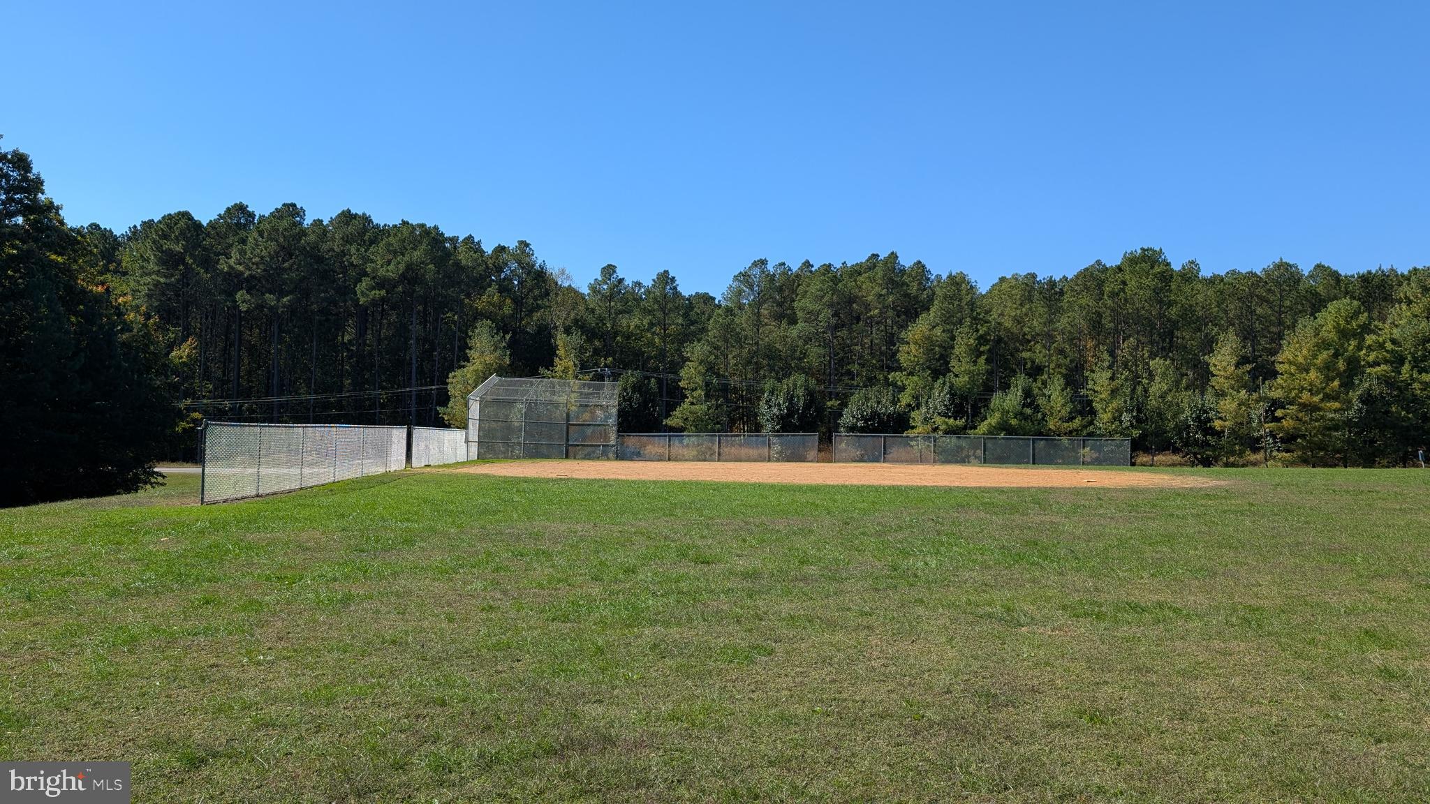 FOX POINT - Residential