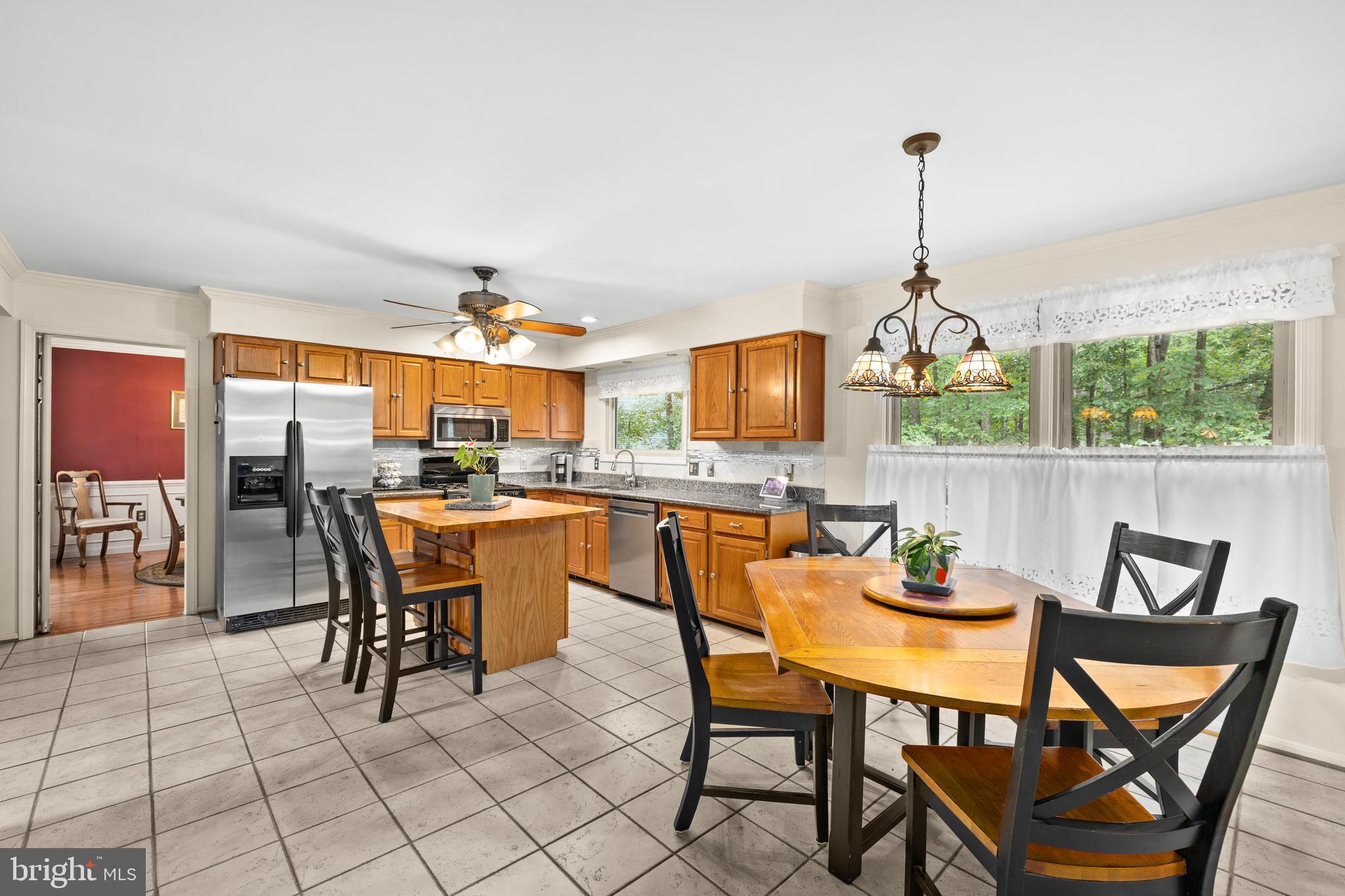 FOX POINT - Residential