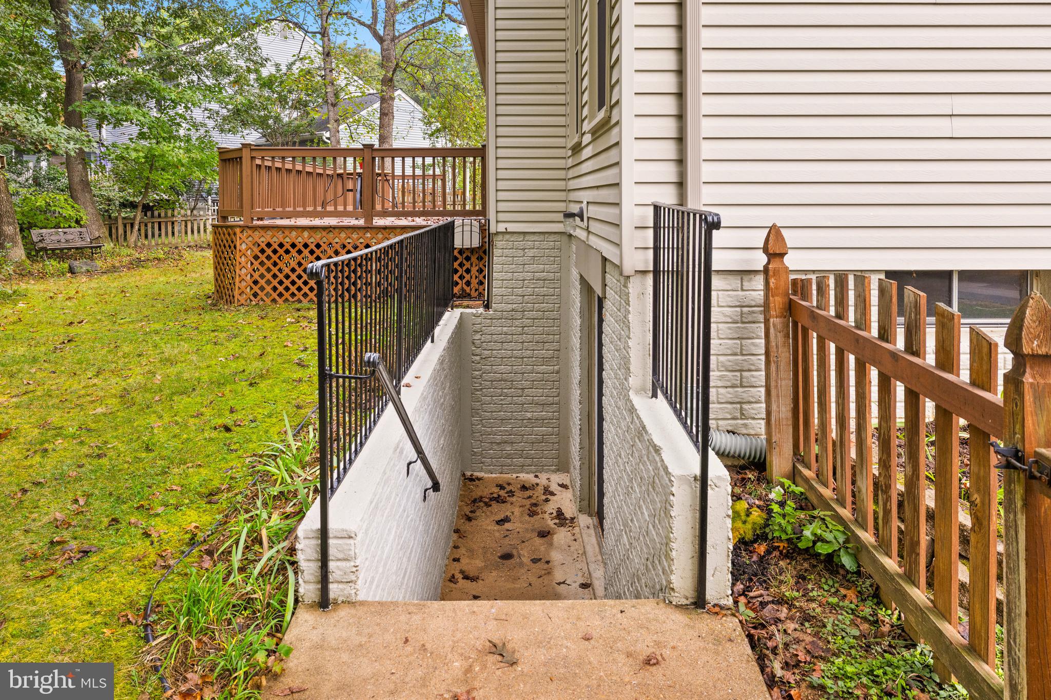 FOX POINT - Residential