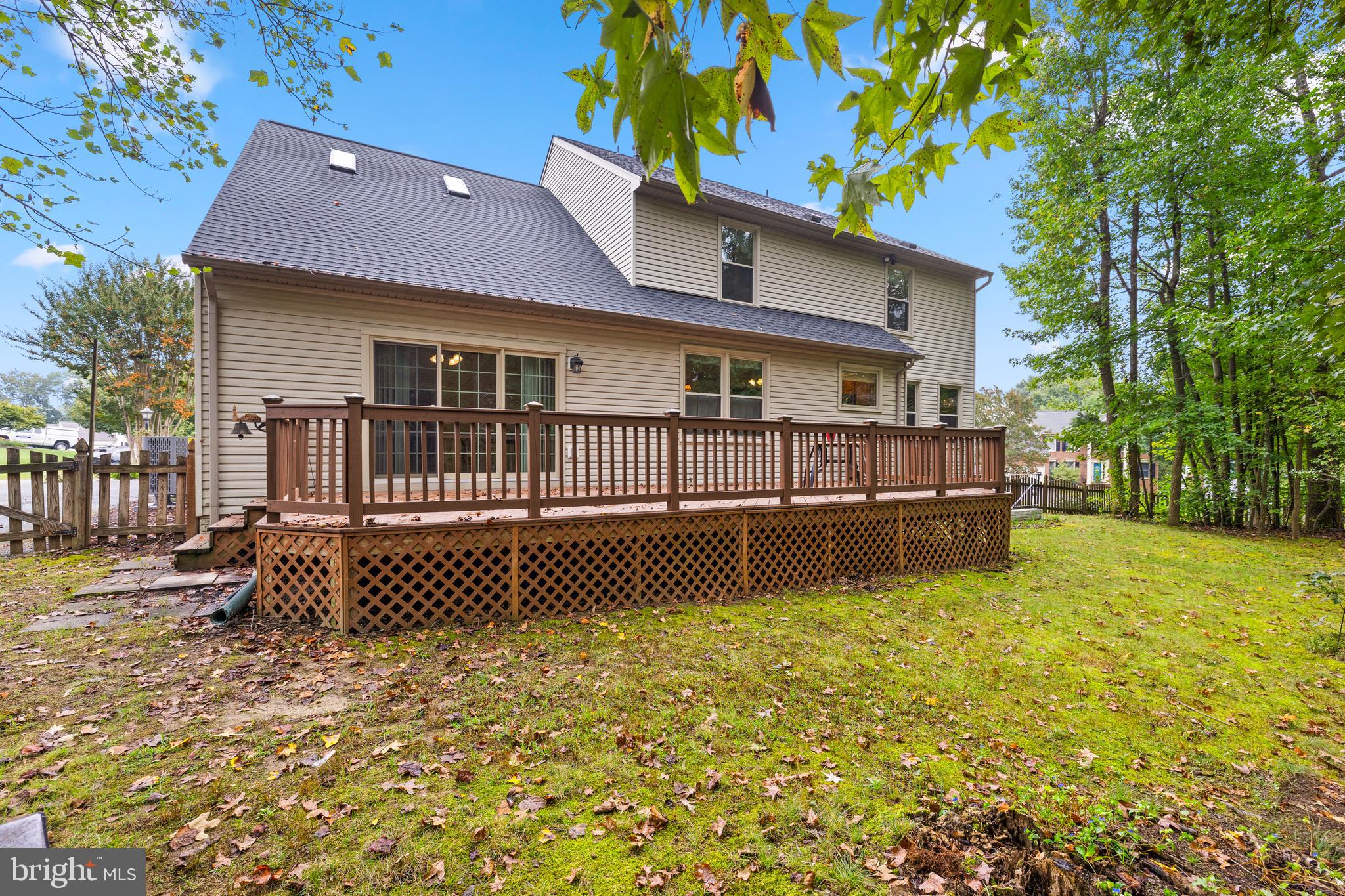 FOX POINT - Residential