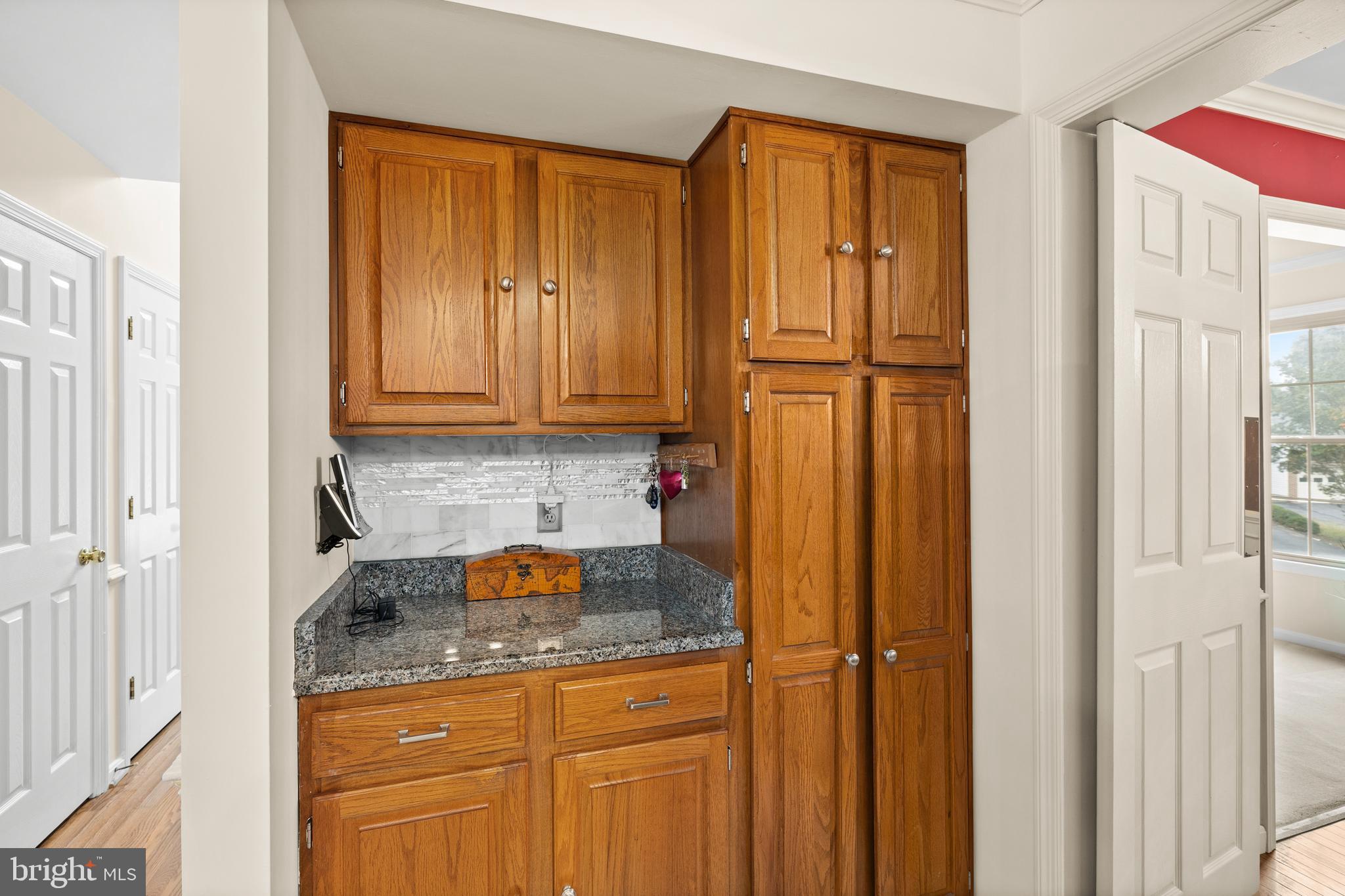 FOX POINT - Residential