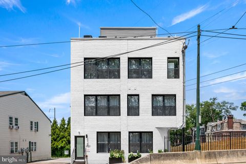 4921 CHESTER AVENUE PHILADELPHIA PA 19143