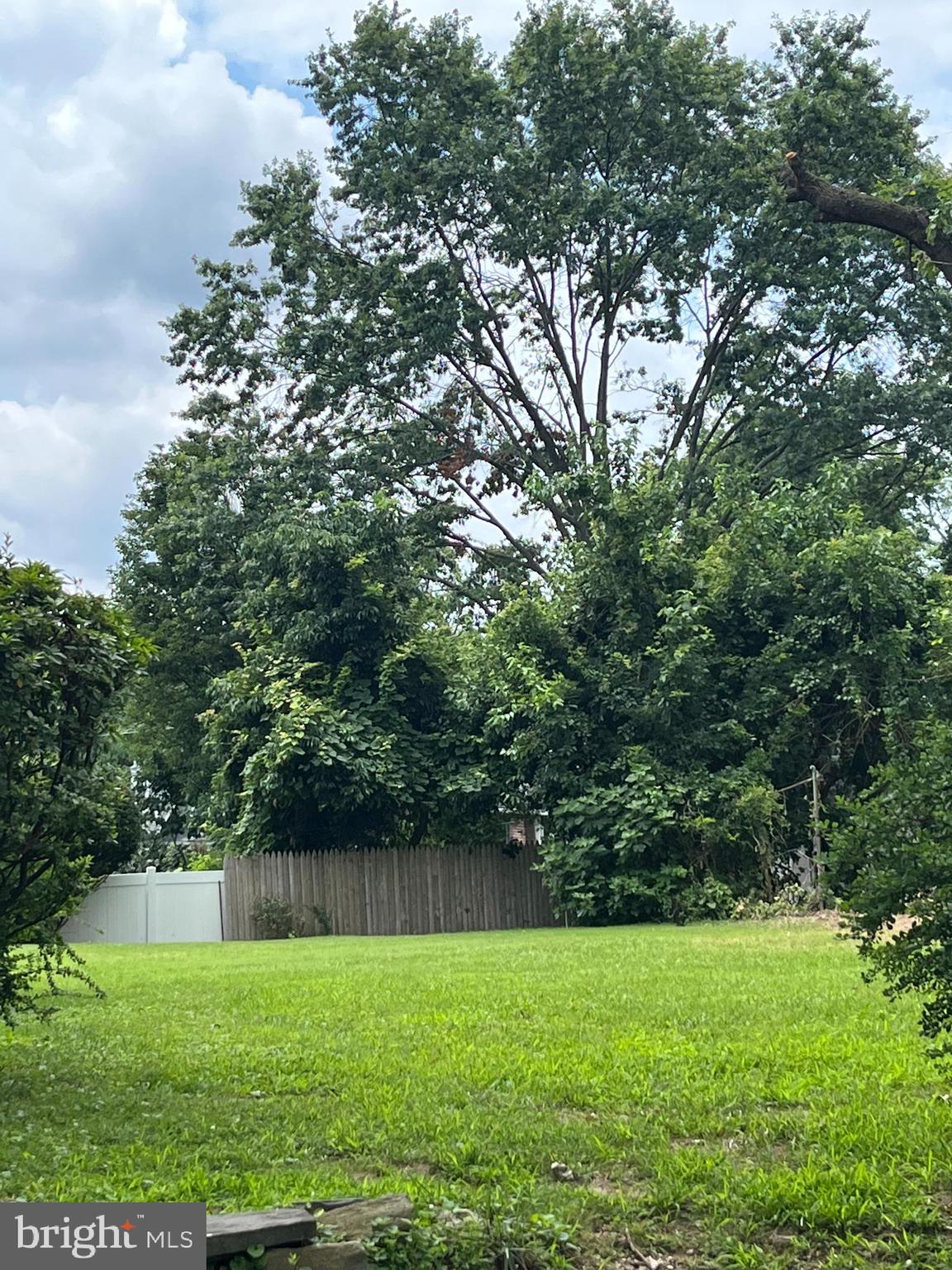 DEARNLEY PARK - Residential