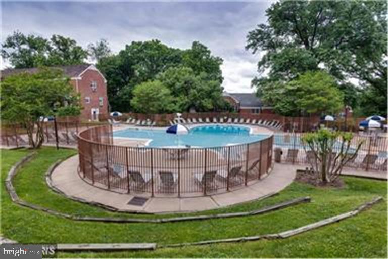 PARKFAIRFAX - Residential Lease