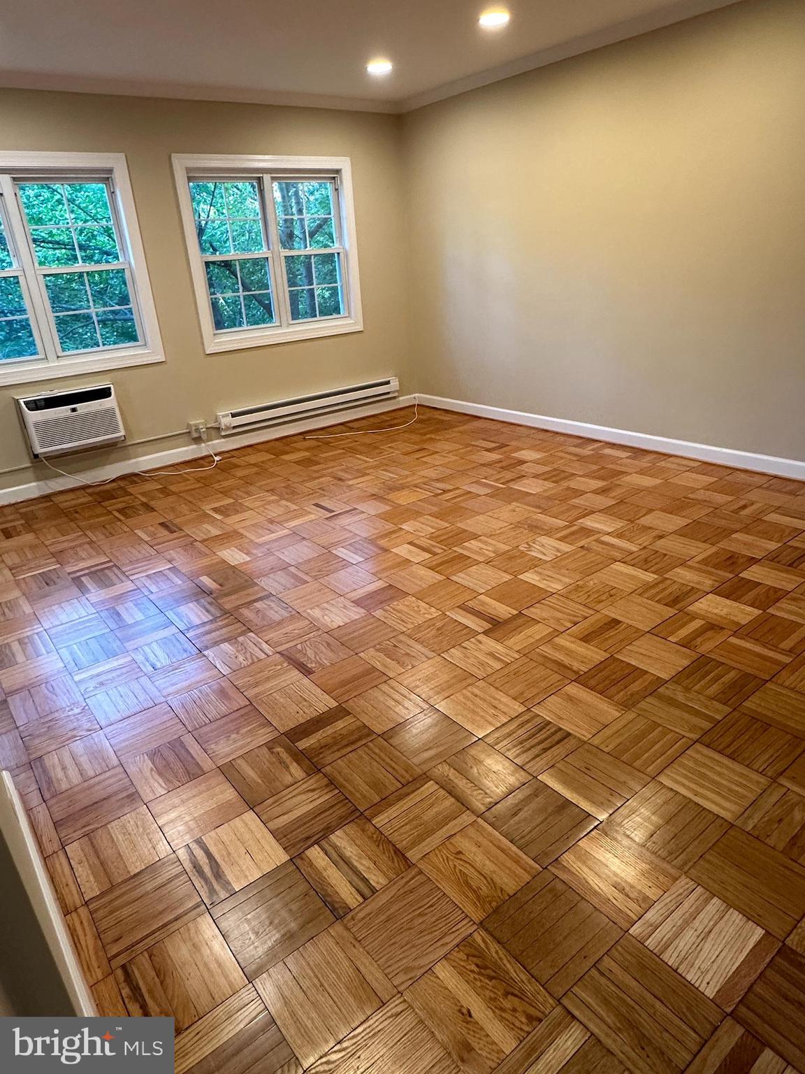 PARKFAIRFAX - Residential Lease